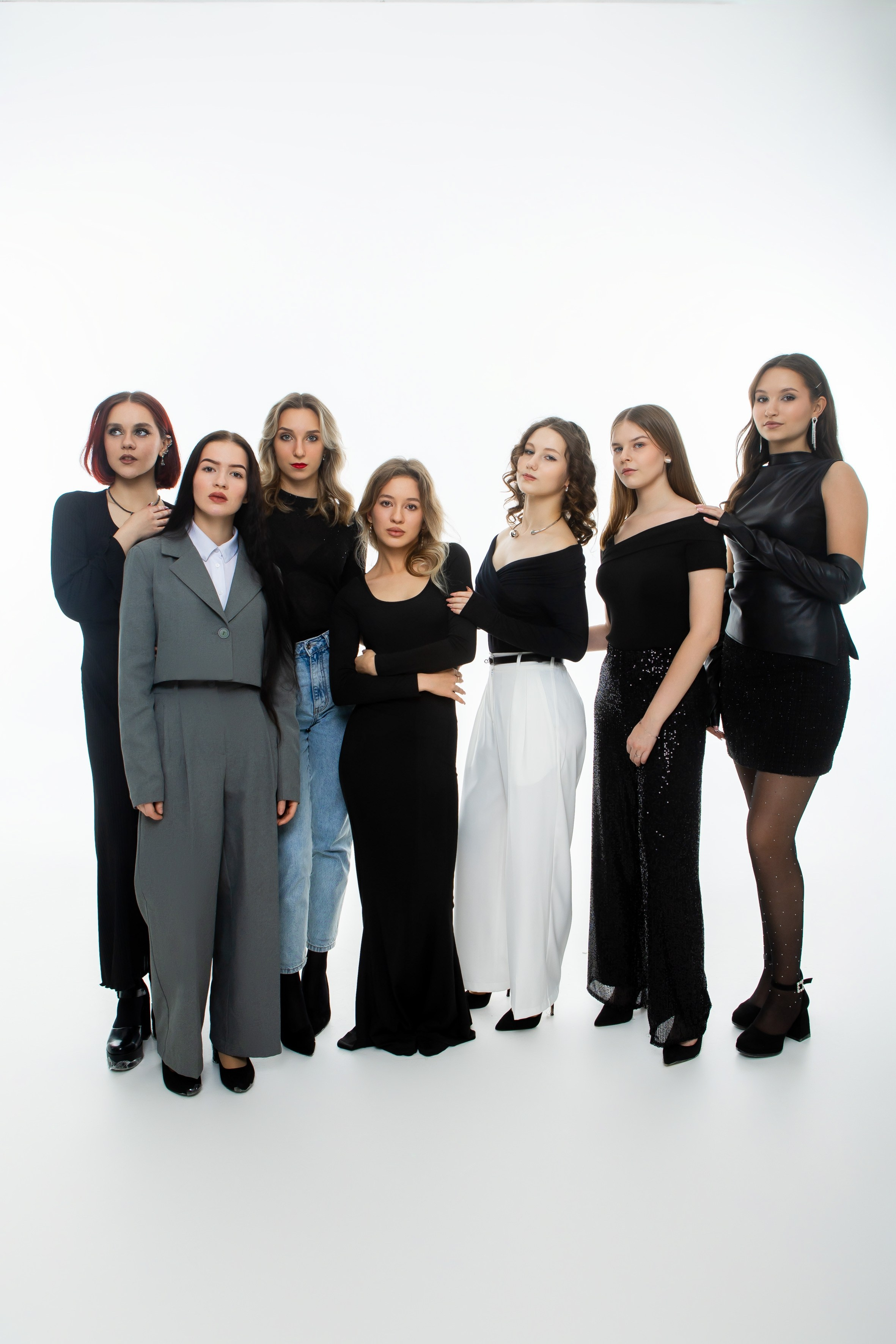 Студия Гимназия 12 11 А 2024 г. Свадебный и портретный Фотограф в Липецке Дмитрий Котюков