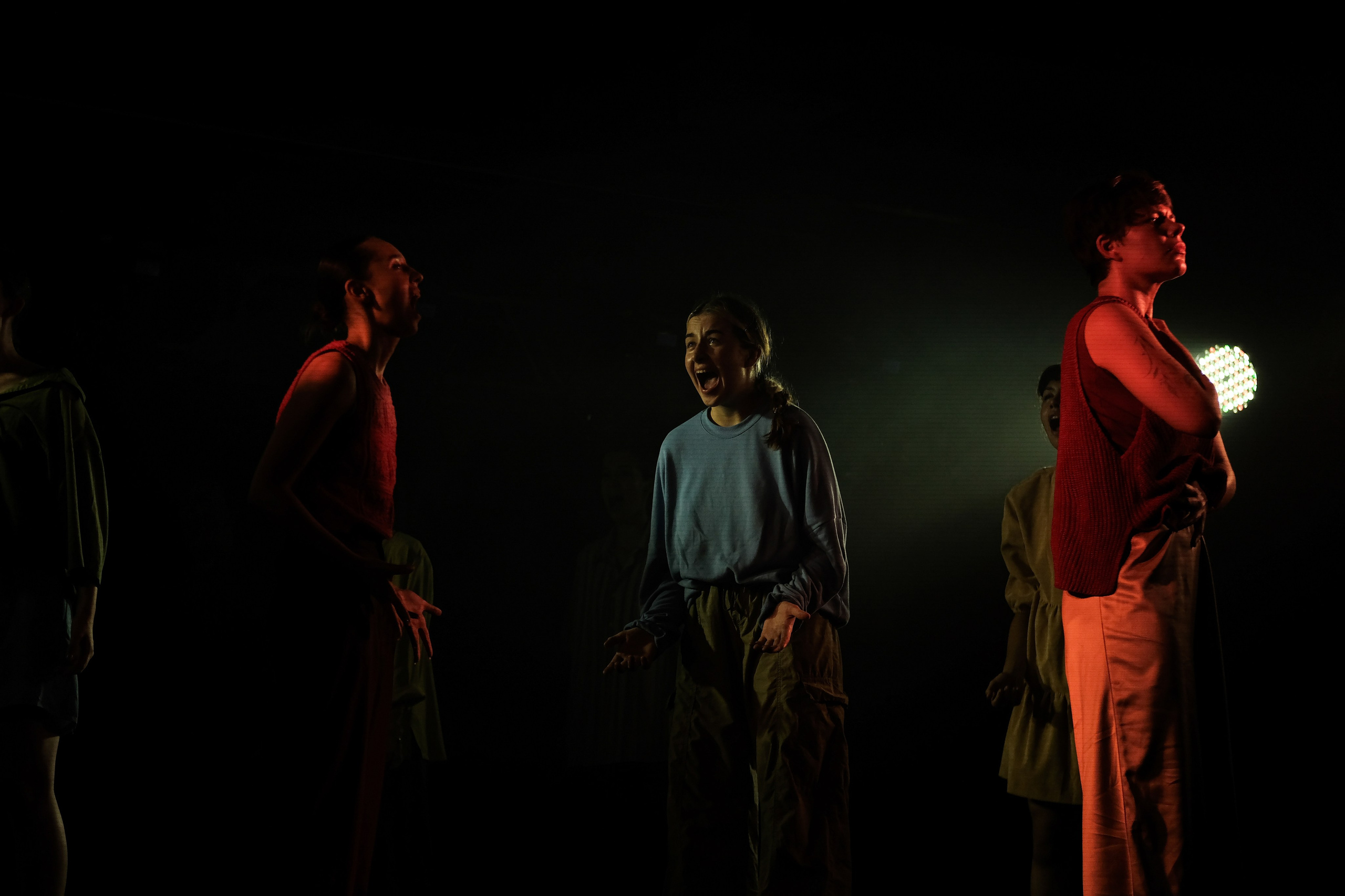 Показ лаборатории ЛОДКА. LIYALEE PHOTO