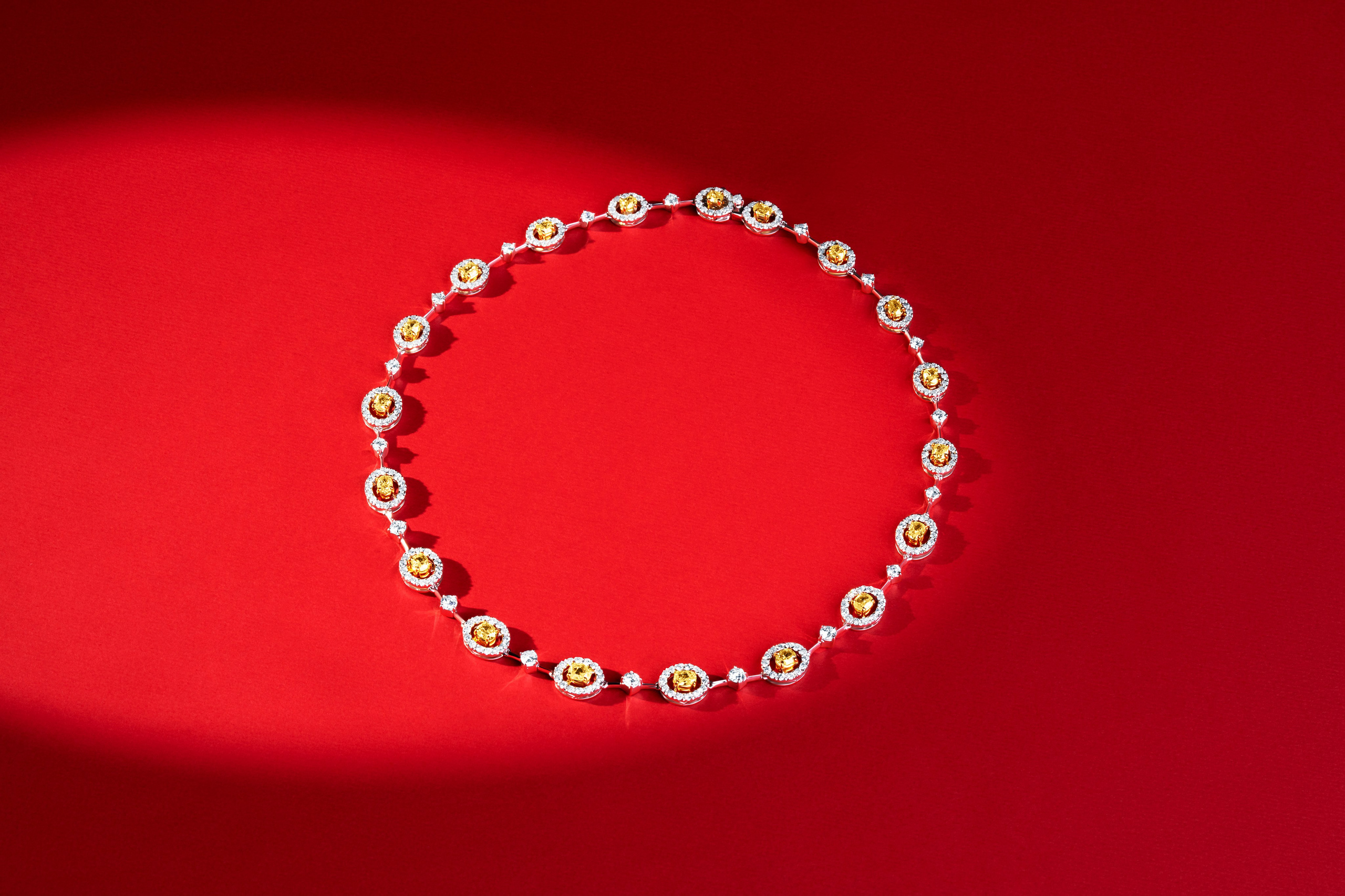 Jewelry. Retouching service