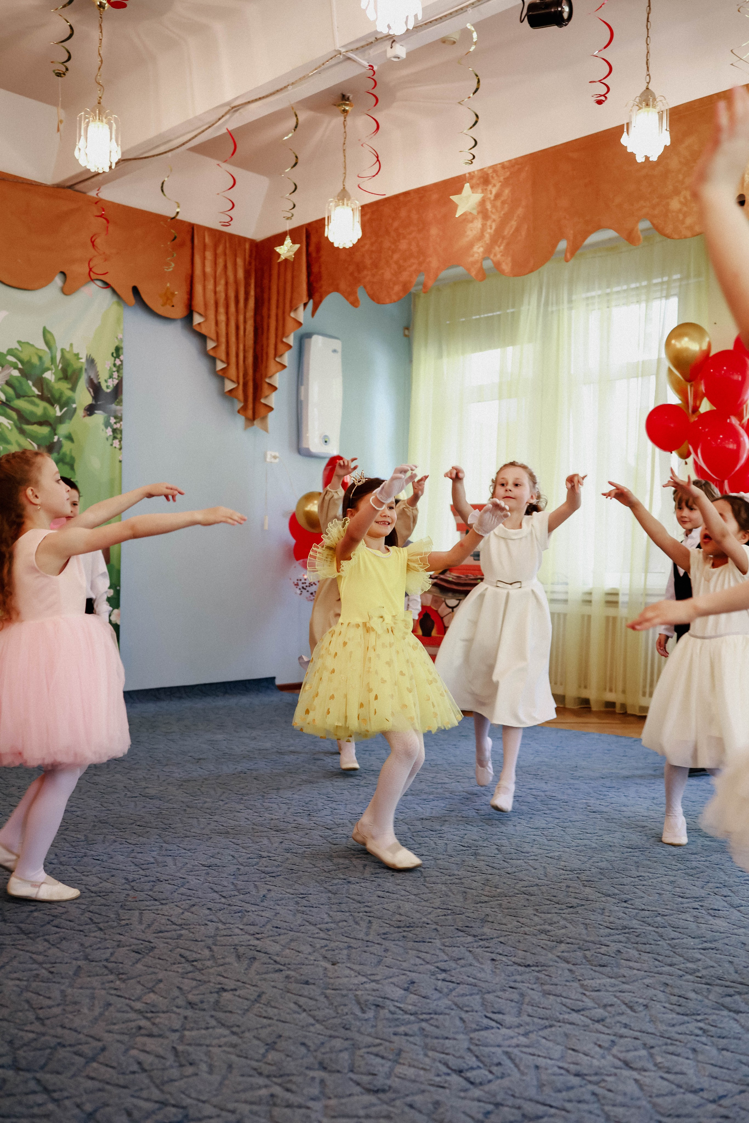 Выпускной в детском саду. Съемки для жителей и гостей Петербурга