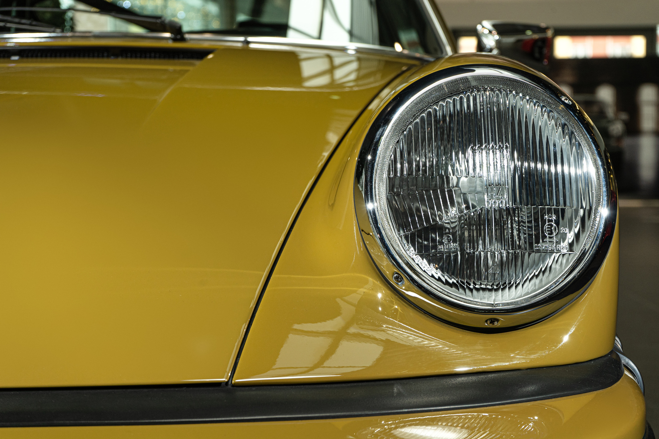 Porsche 911 Super Carrera Classic 930