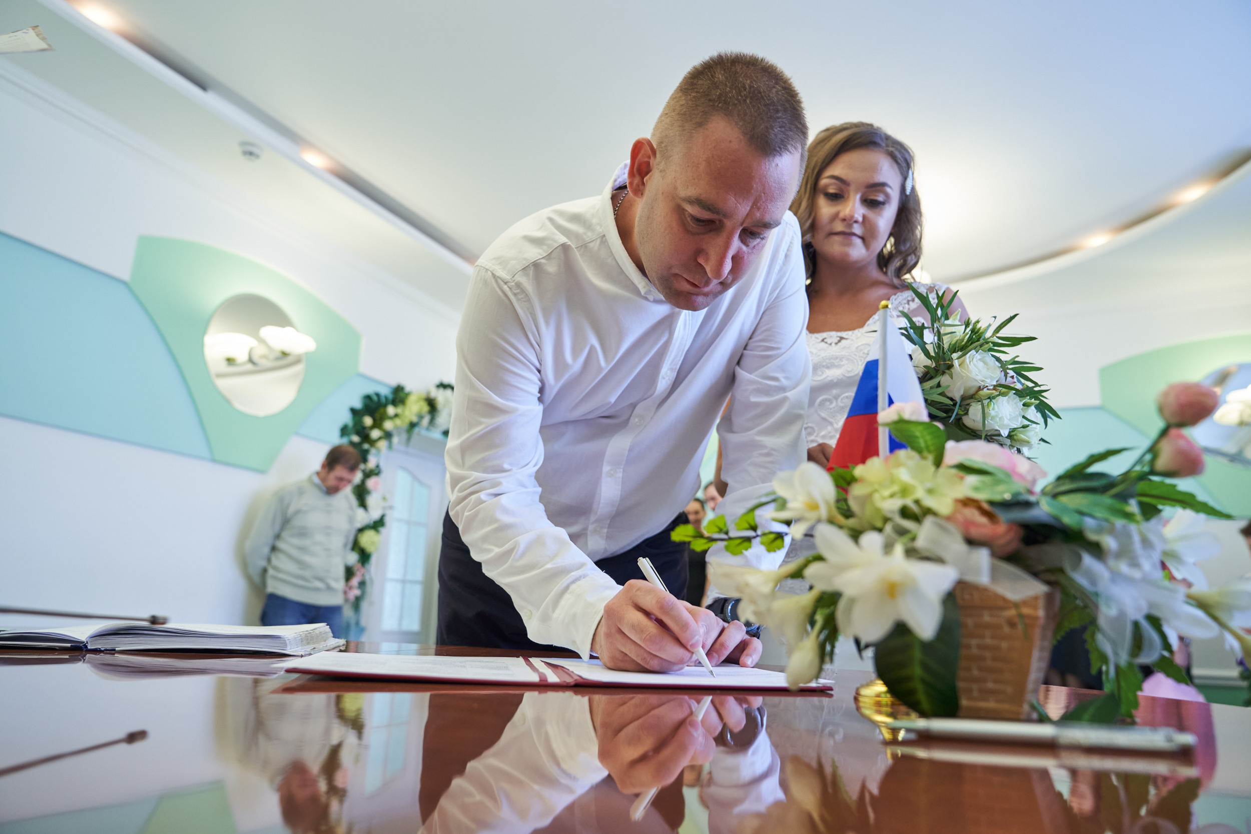 Victoria & Constantine