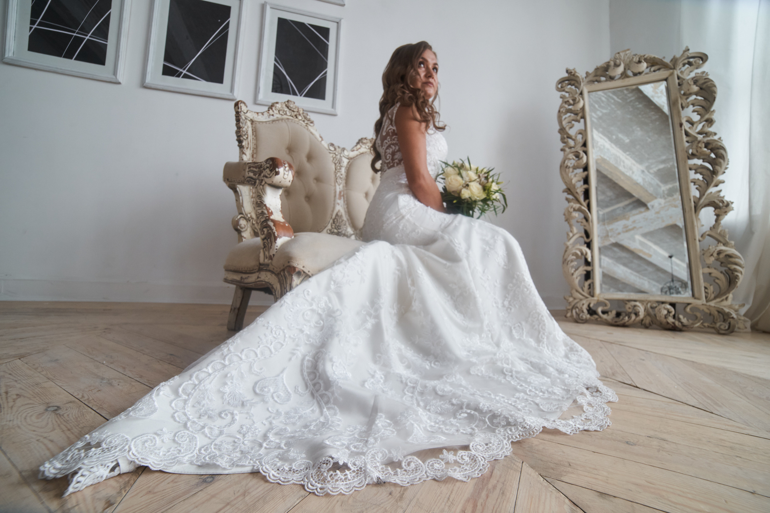 Victoria & Constantine