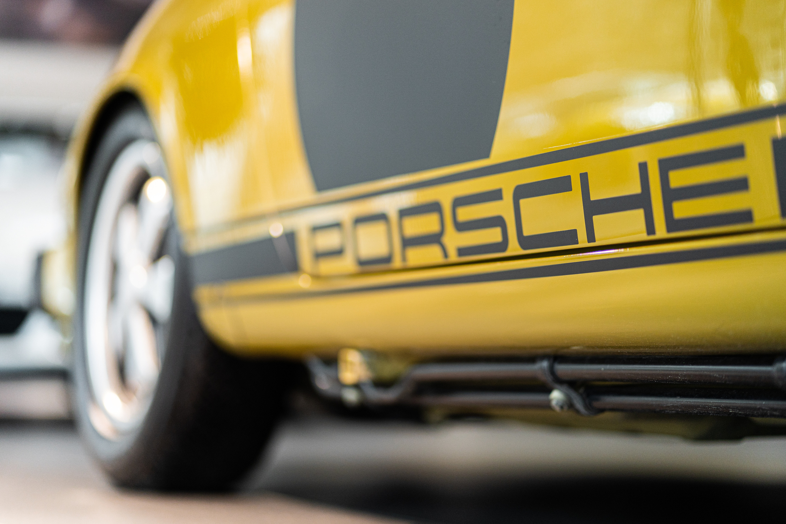 Porsche 911 Super Carrera Classic 930