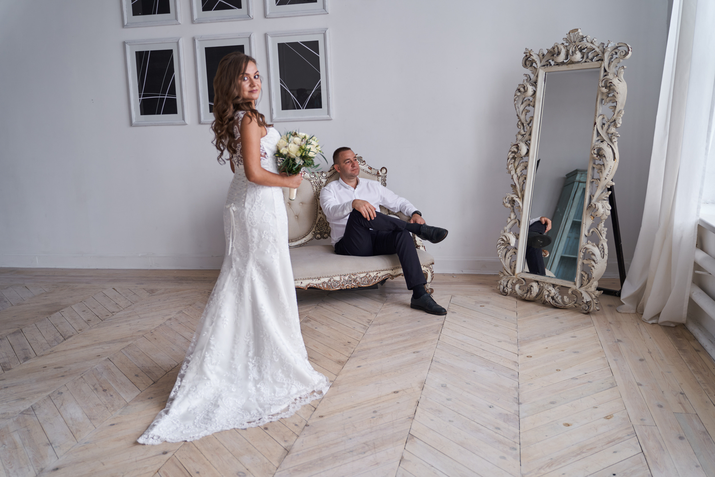 Victoria & Constantine