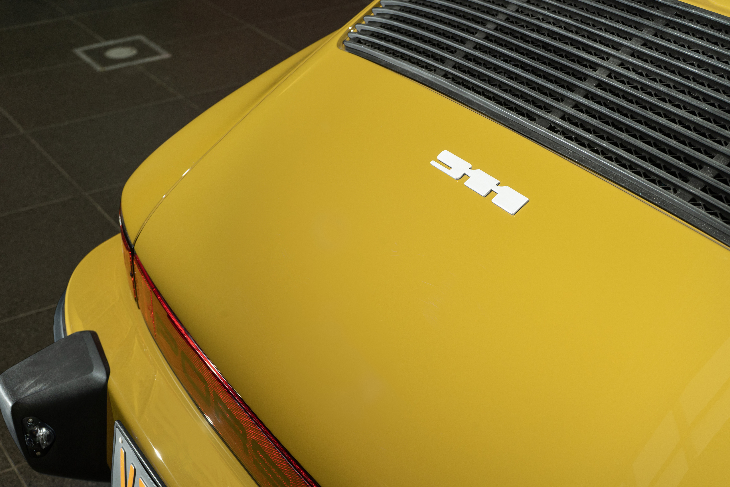 Porsche 911 Super Carrera Classic 930