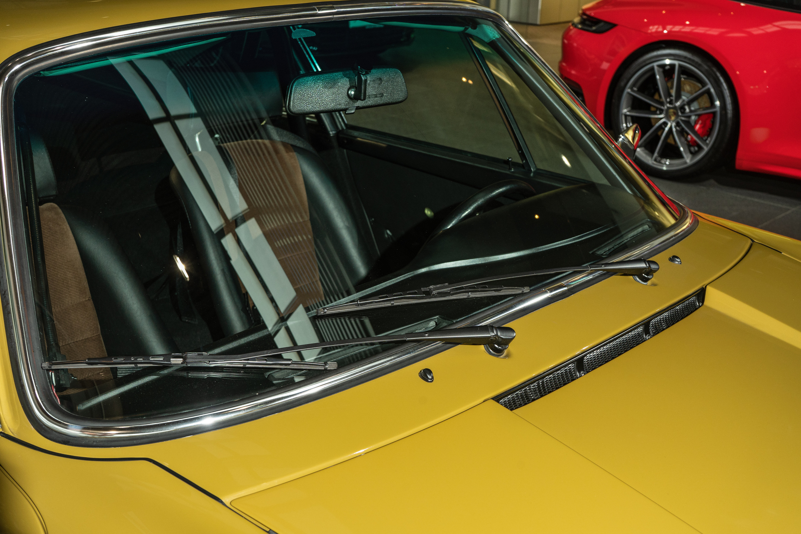 Porsche 911 Super Carrera Classic 930