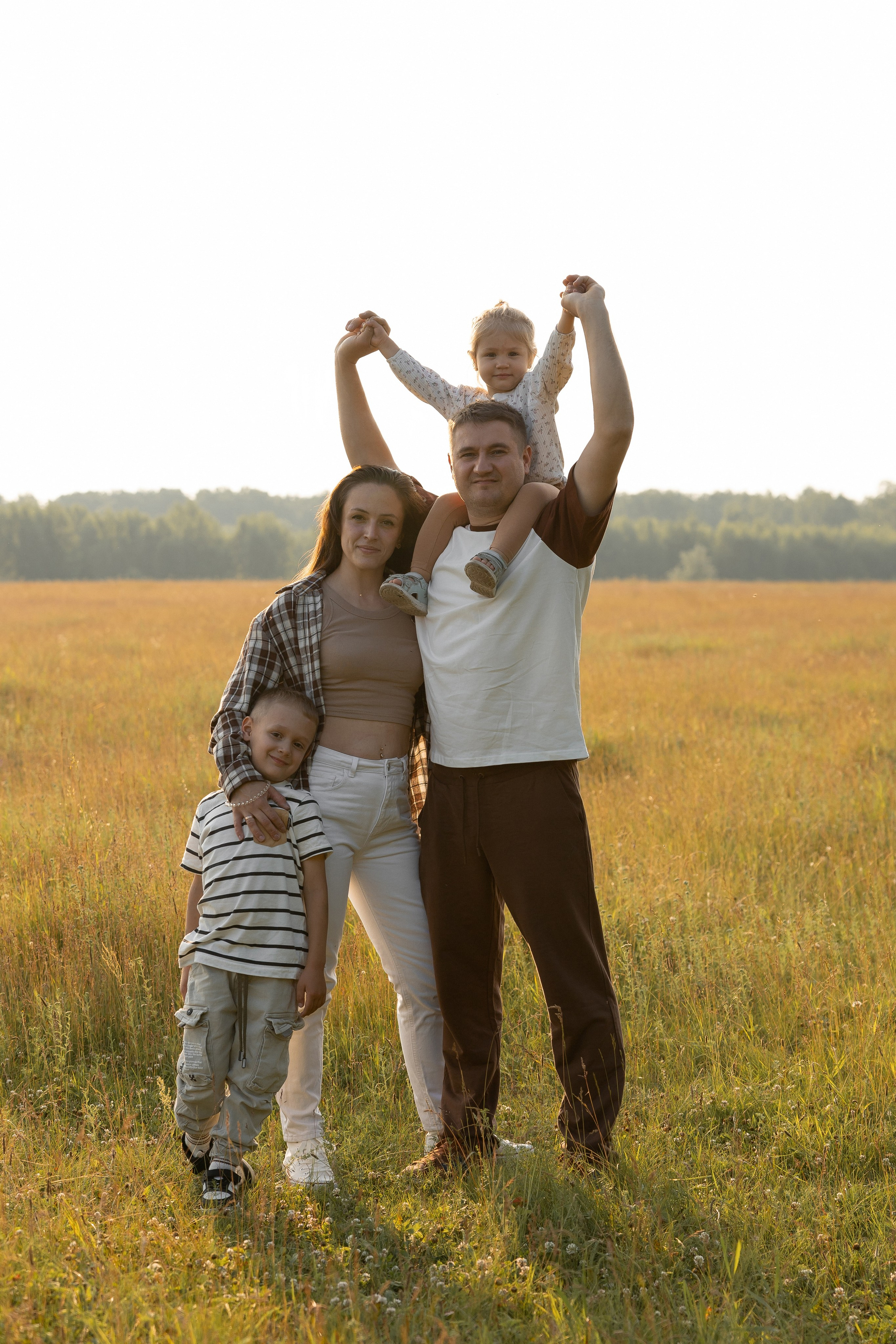 В поле. Семейный и свадебный фотограф в Челябинске Мария Леонтьева