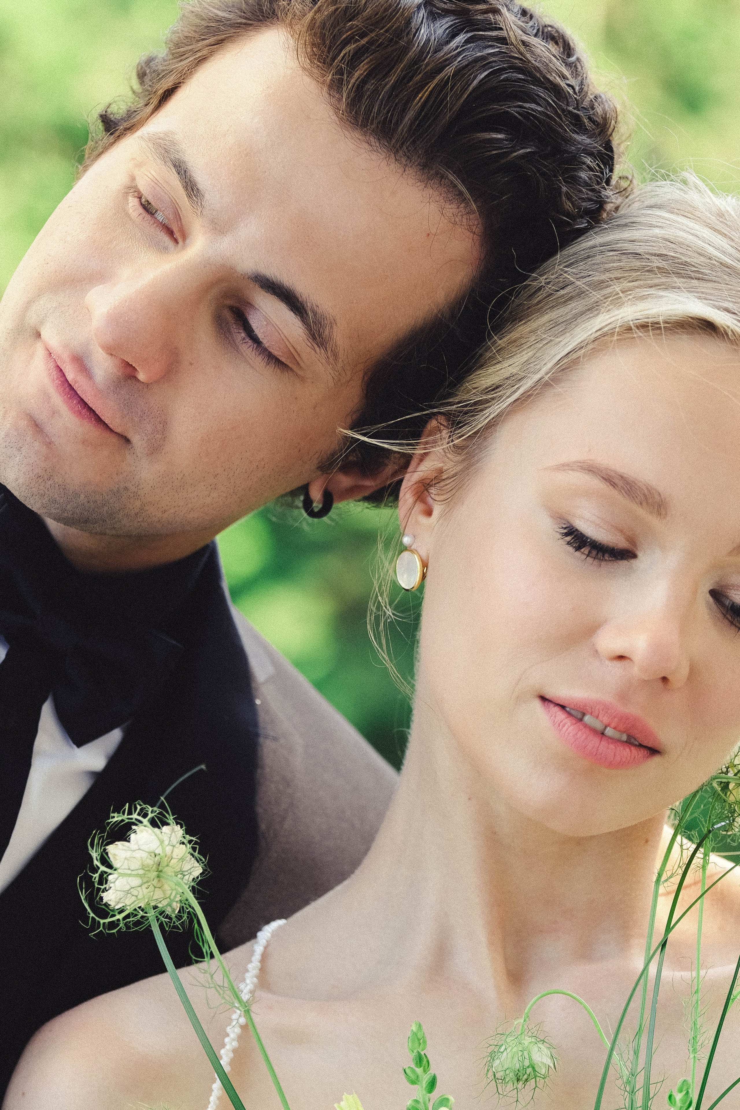 СВАДЕБНАЯ СЬЕМКА В ПАРКЕ ОРАНИЕНБАУМ. Профессиональный фотограф, Санкт-Петербург — Виктория Богомолова