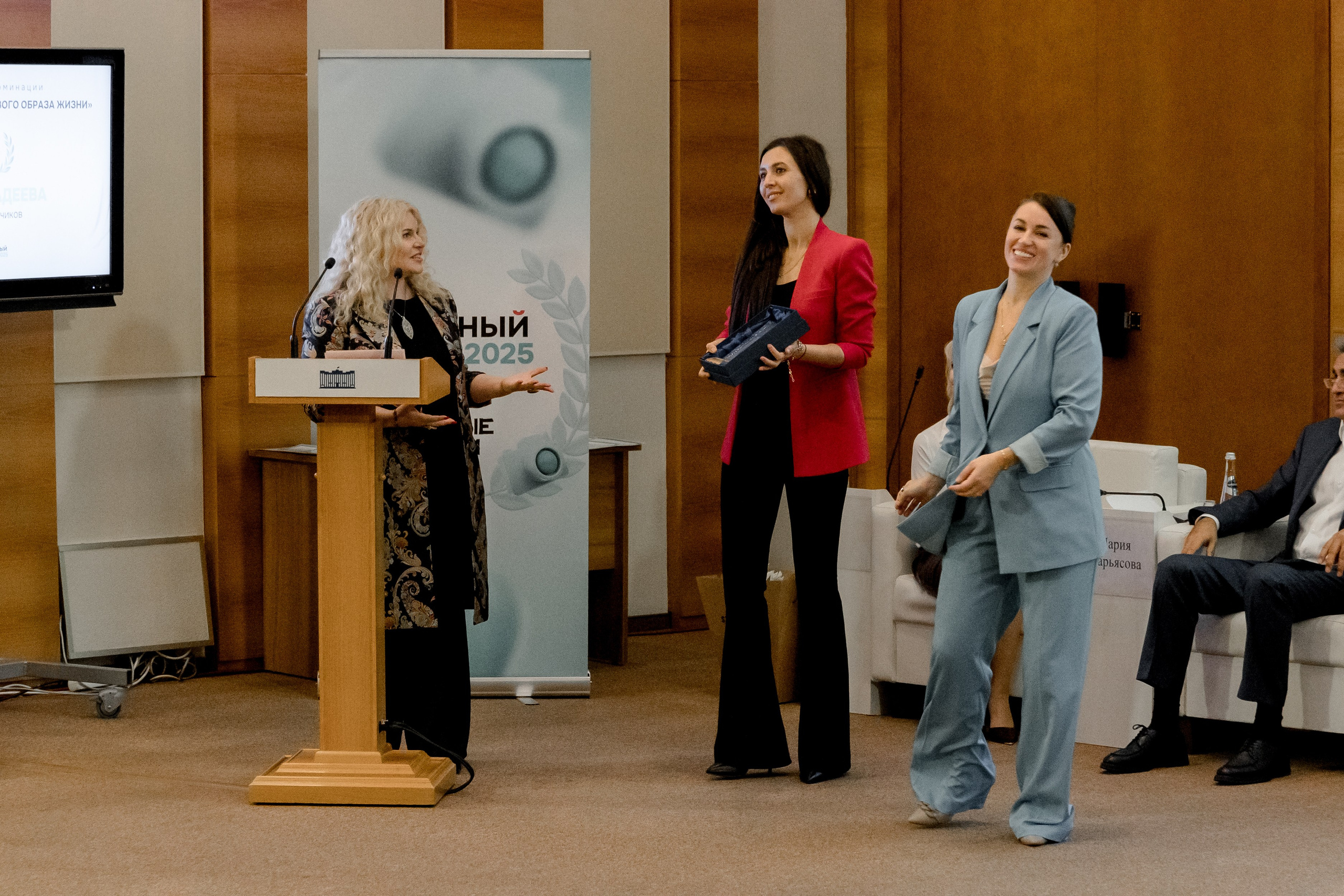 ГОСДУМА «Этичный Блог 2025г». Свадебный/Портретный фотограф снимаю в Москве