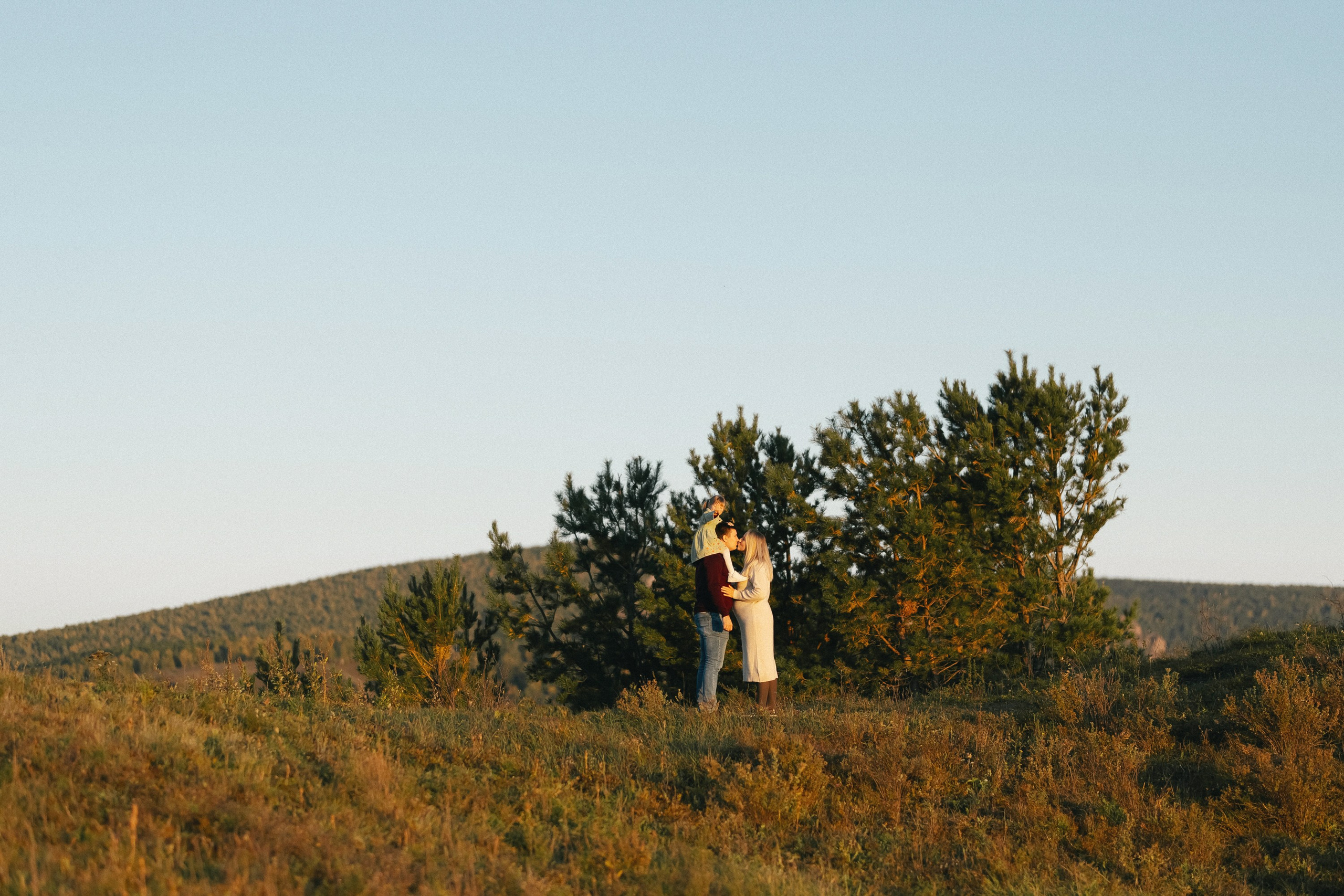 ОЛЯ, АНТОН И КИРА ` 24. Maria Startseva Photo