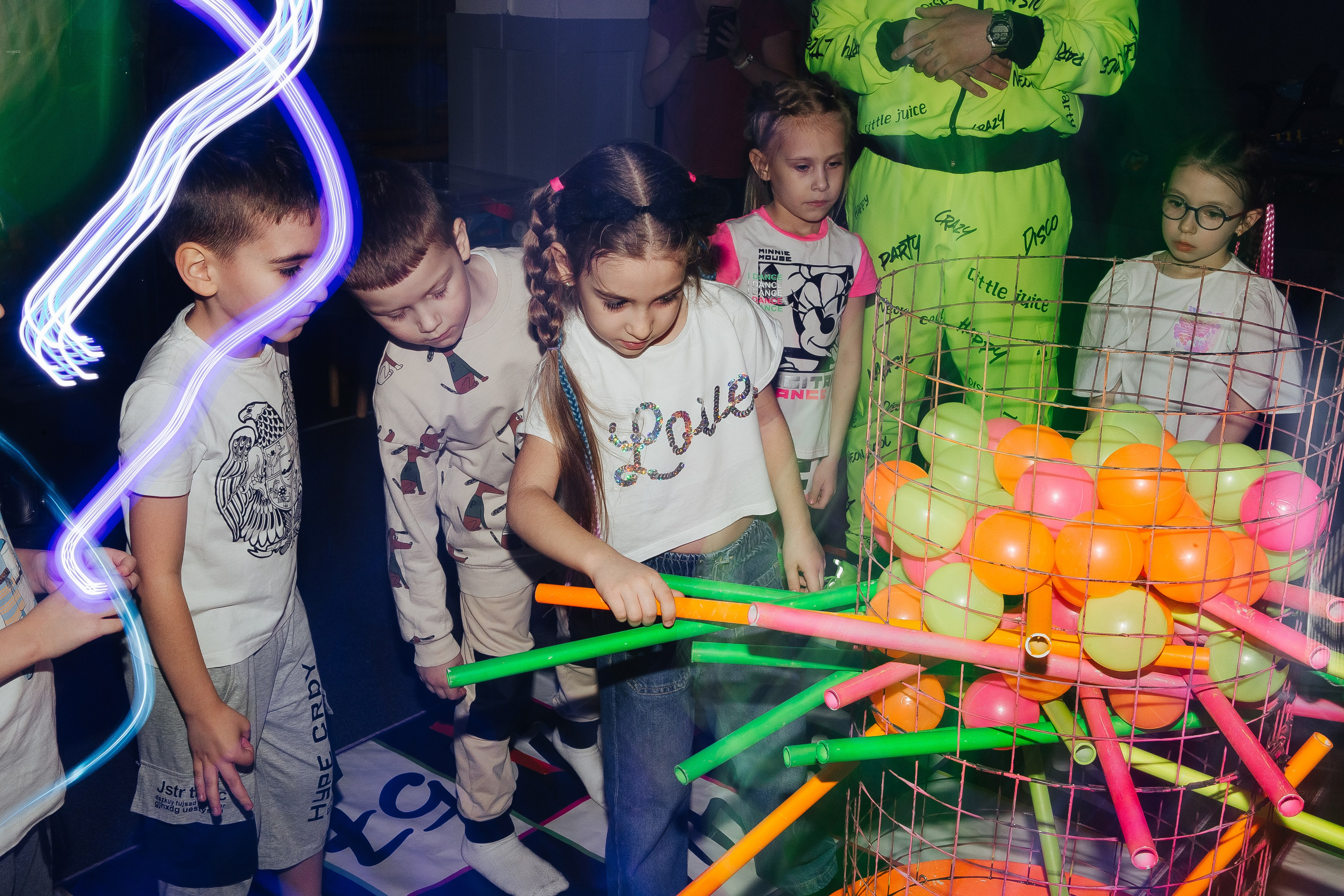 Неоновая вечеринка. Фотограф в Красноярске Любовь Малеева