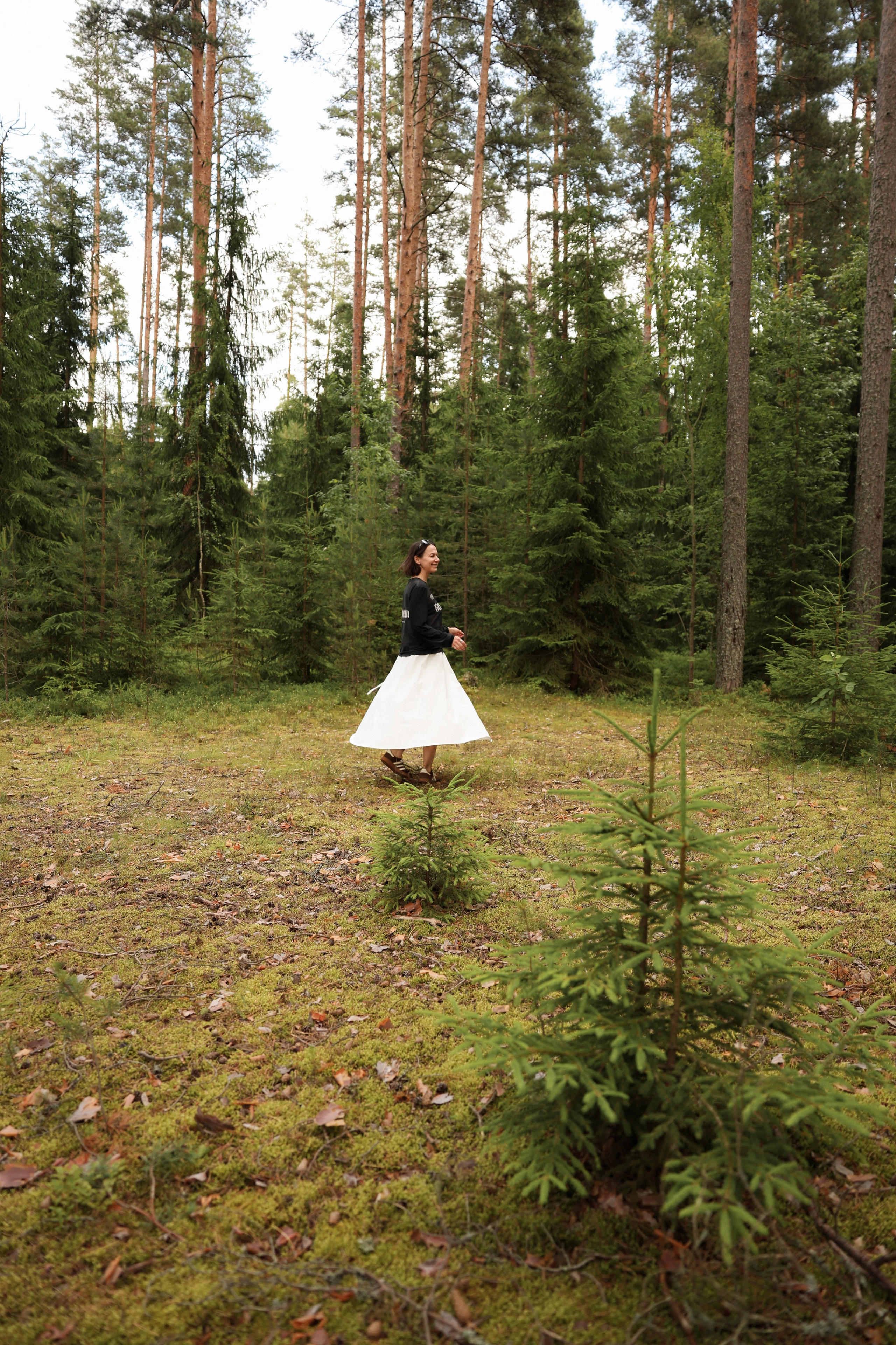 Даша в лесу. Ваш семейный newborn и lifestyle фотограф в СПБ Наталья Журавлева