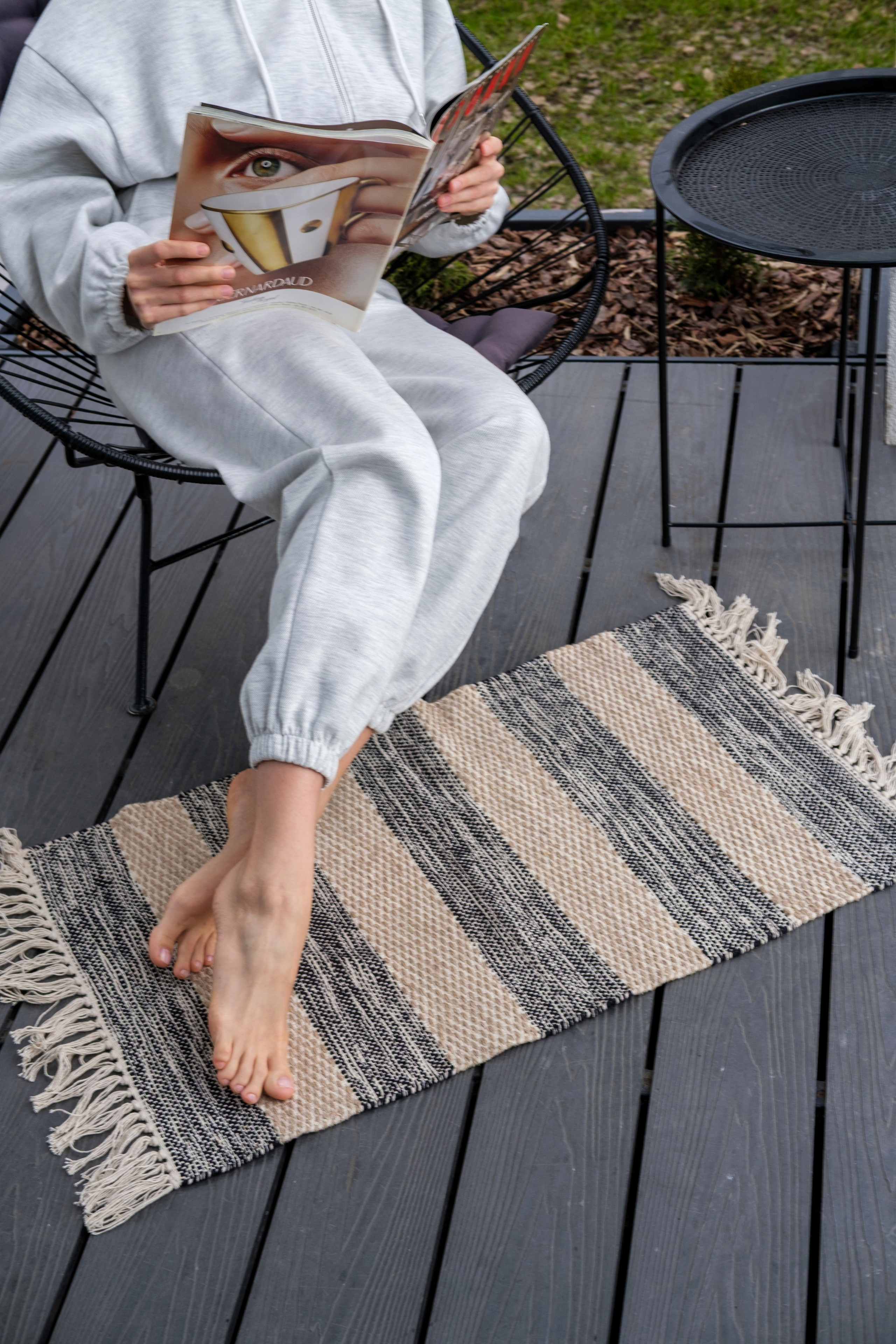 Съемка ковриков для ванны на маркетплейсы в Петербурге. Фотосессия для маркетплейсов