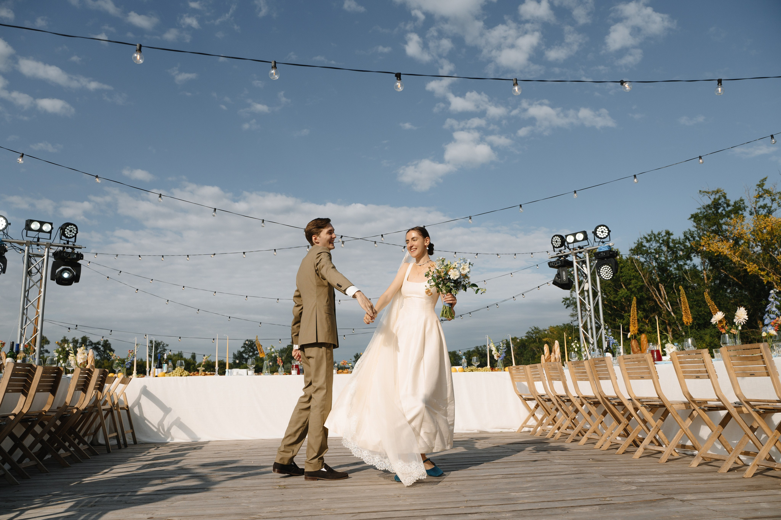 Держась за руки…. Свадебный фотограф Тольятти Самара Холмов Артем