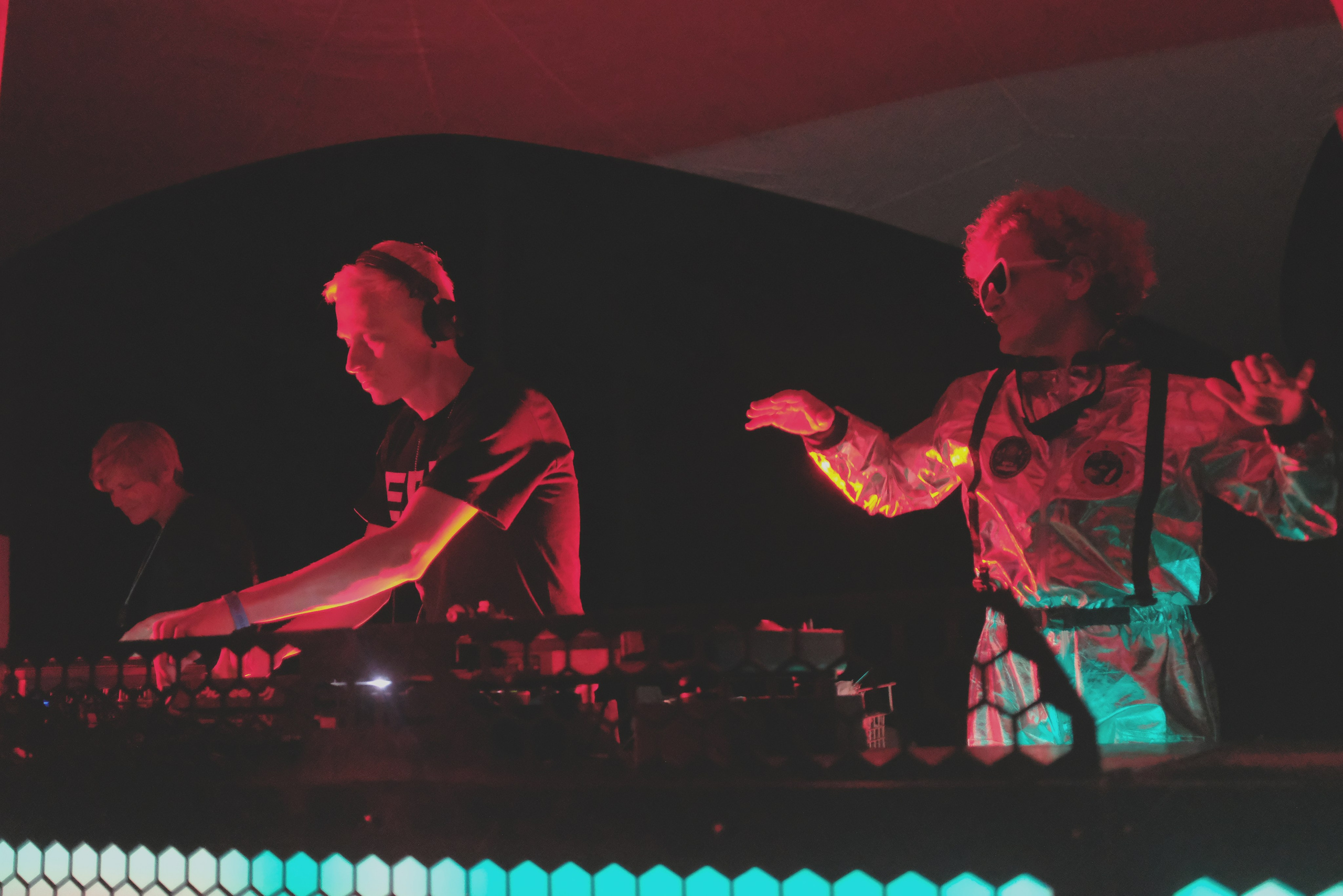 Пикник на обочине от команды EMC. 11июля 2025. Репортажный фотограф в Санкт-Петербурге Даниил Могута