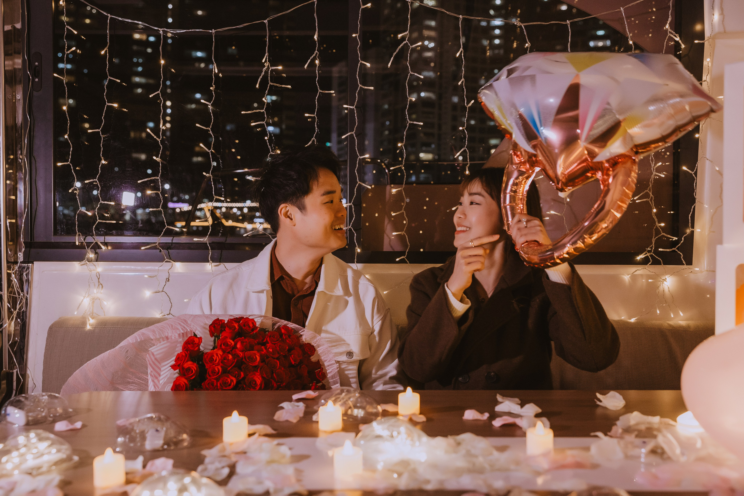 Предложение руки и сердца на яхте во время вечерней прогулке в Пусане. ВАШ ФОТОГРАФ В ПУСАНЕ (Южная Корея) Александра Ануфрий