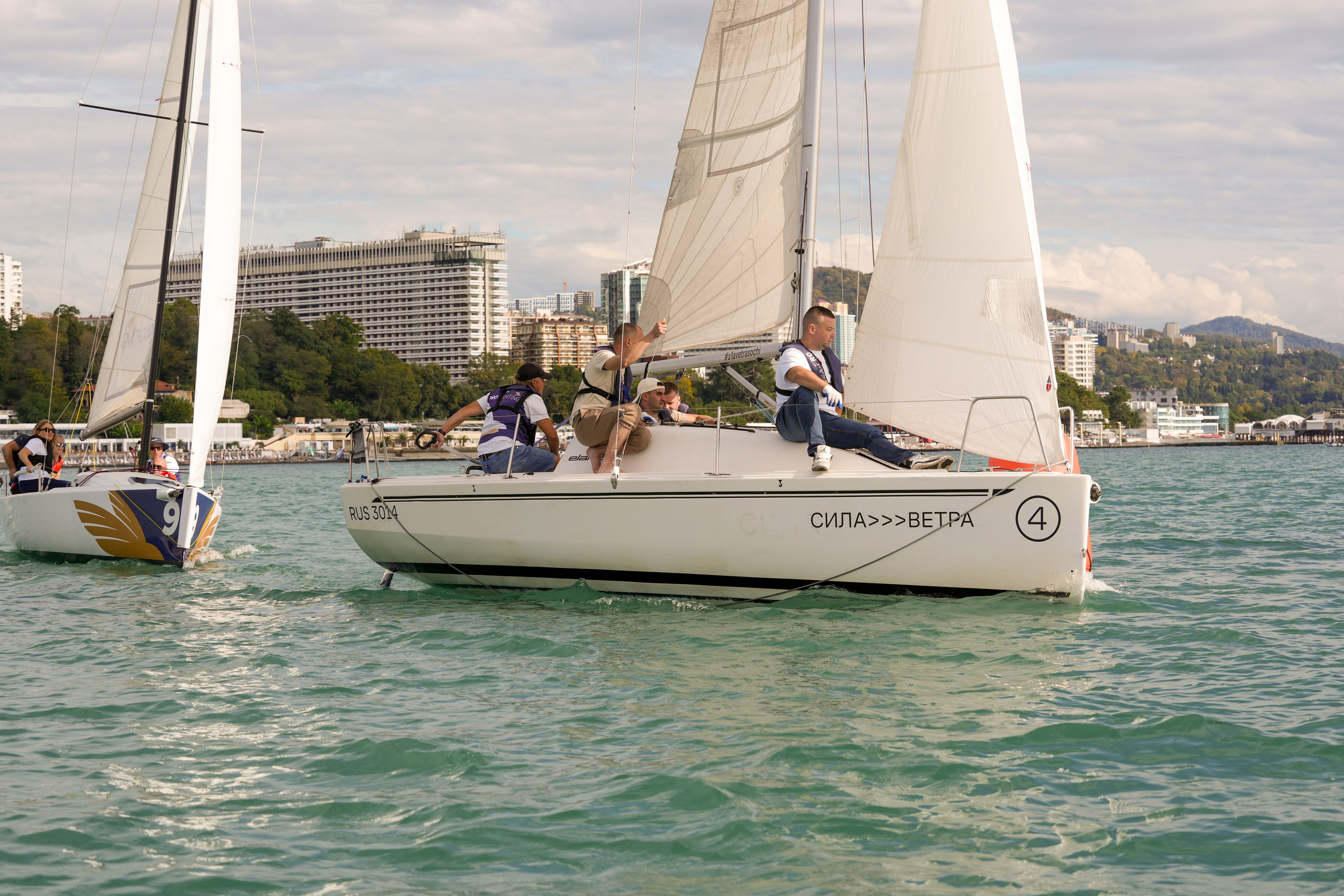 Яхтенная регата для компании Агрегатка. Репортажный фотограф в Красной Поляне и Сочи Павлюченко Екатерина