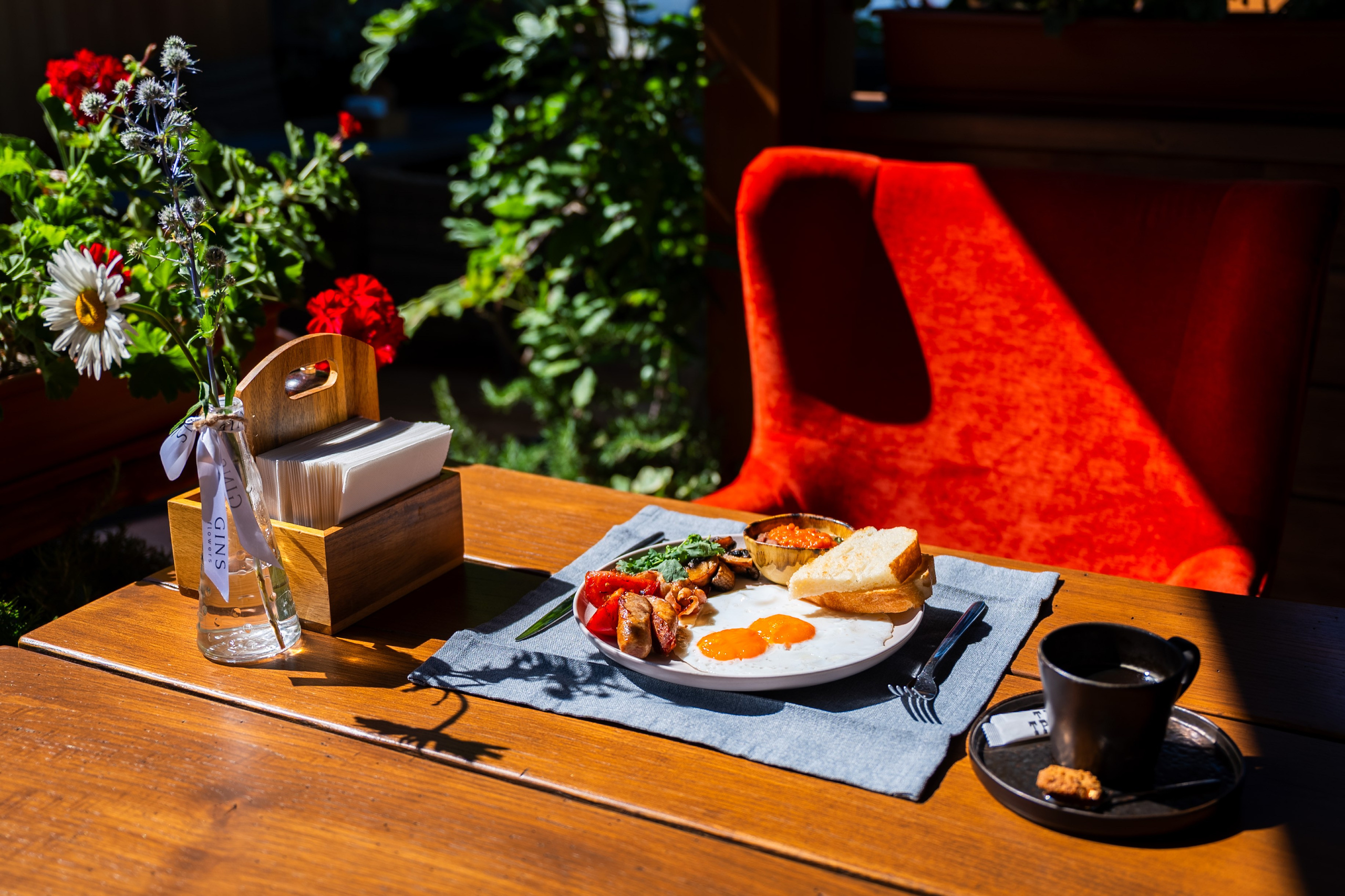 Ресторан «Трикони» в Красной Поляне. Репортажный фотограф в Красной Поляне и Сочи Павлюченко Екатерина