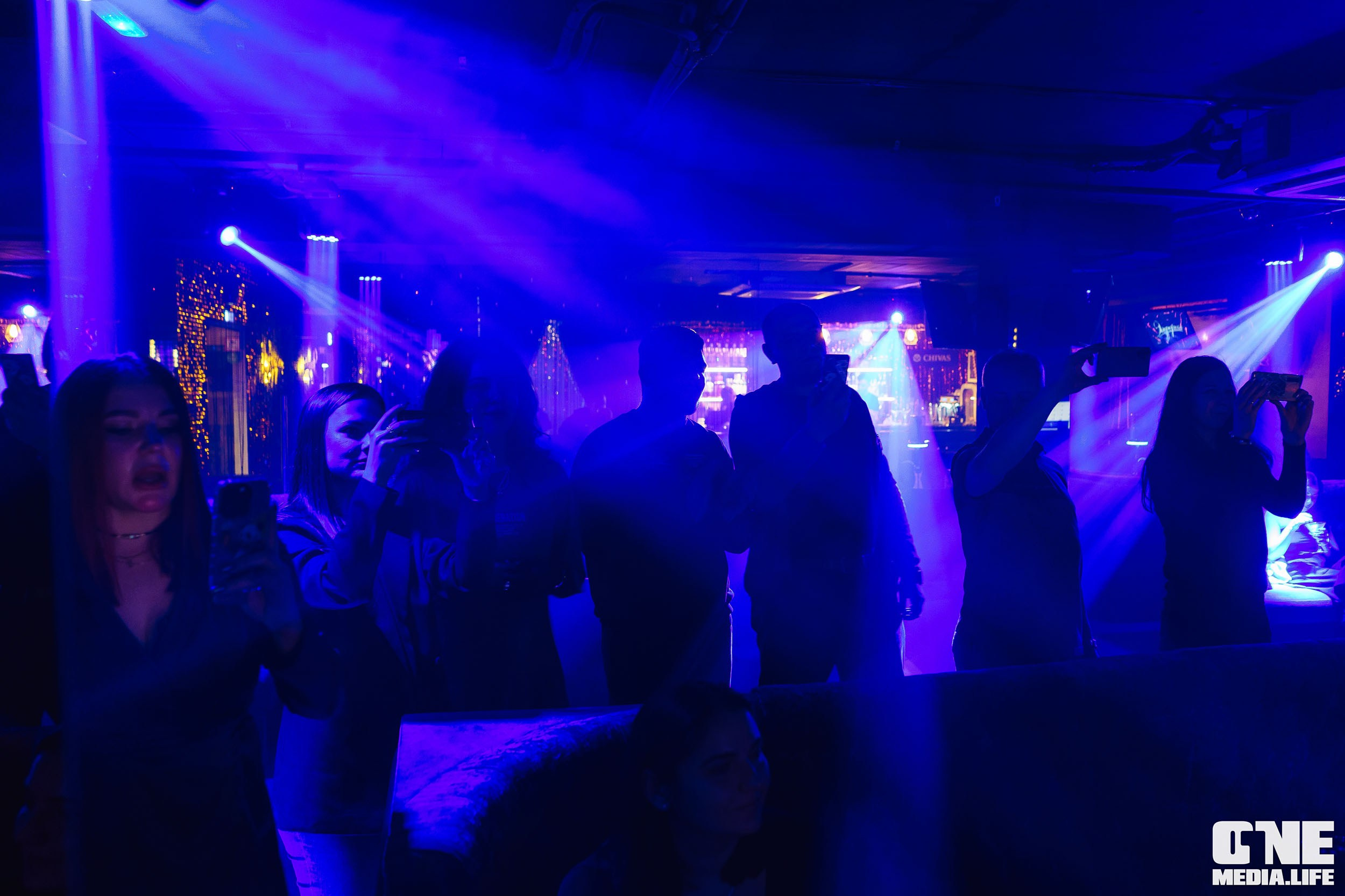 Фоторепортаж из караоке-клуба Эйфория. One Media Life: фоторепортажи, фотоотчеты с мероприятий и заведений