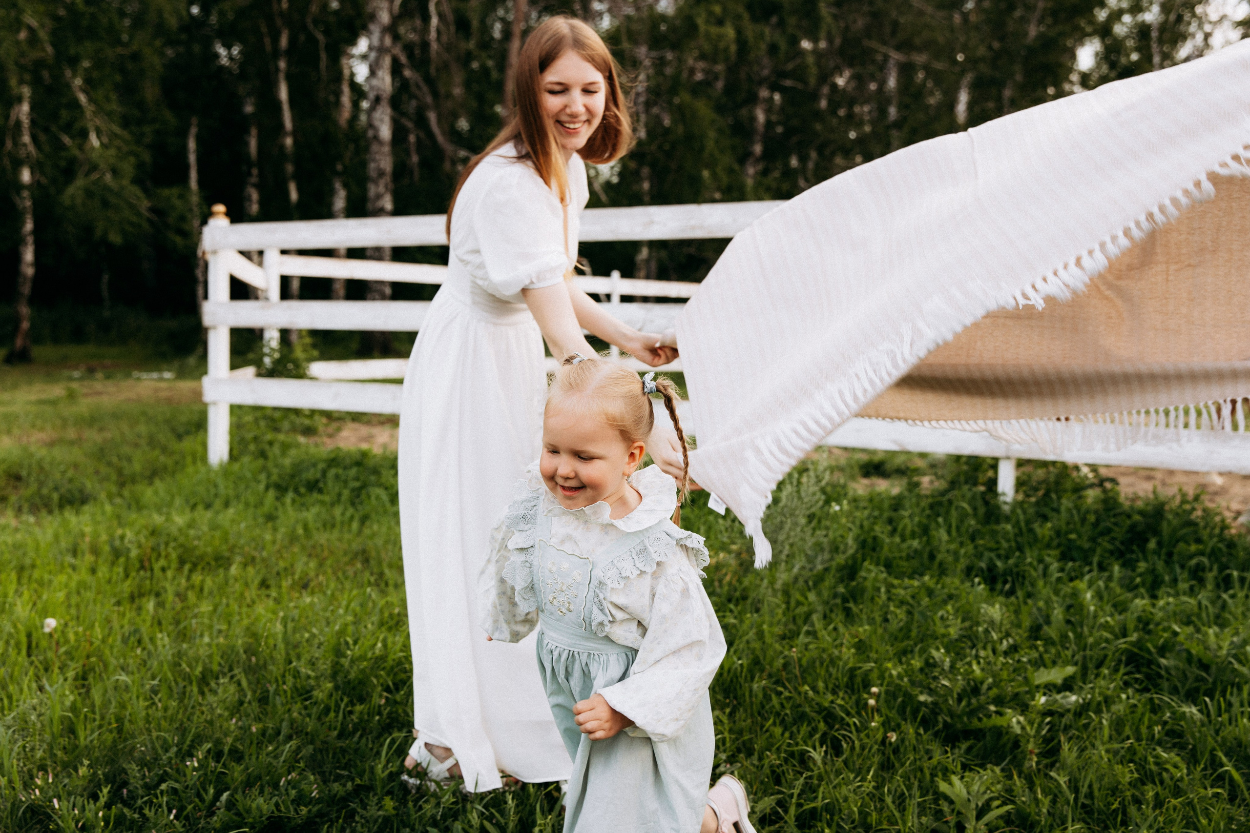 Мира и её семья. Главная