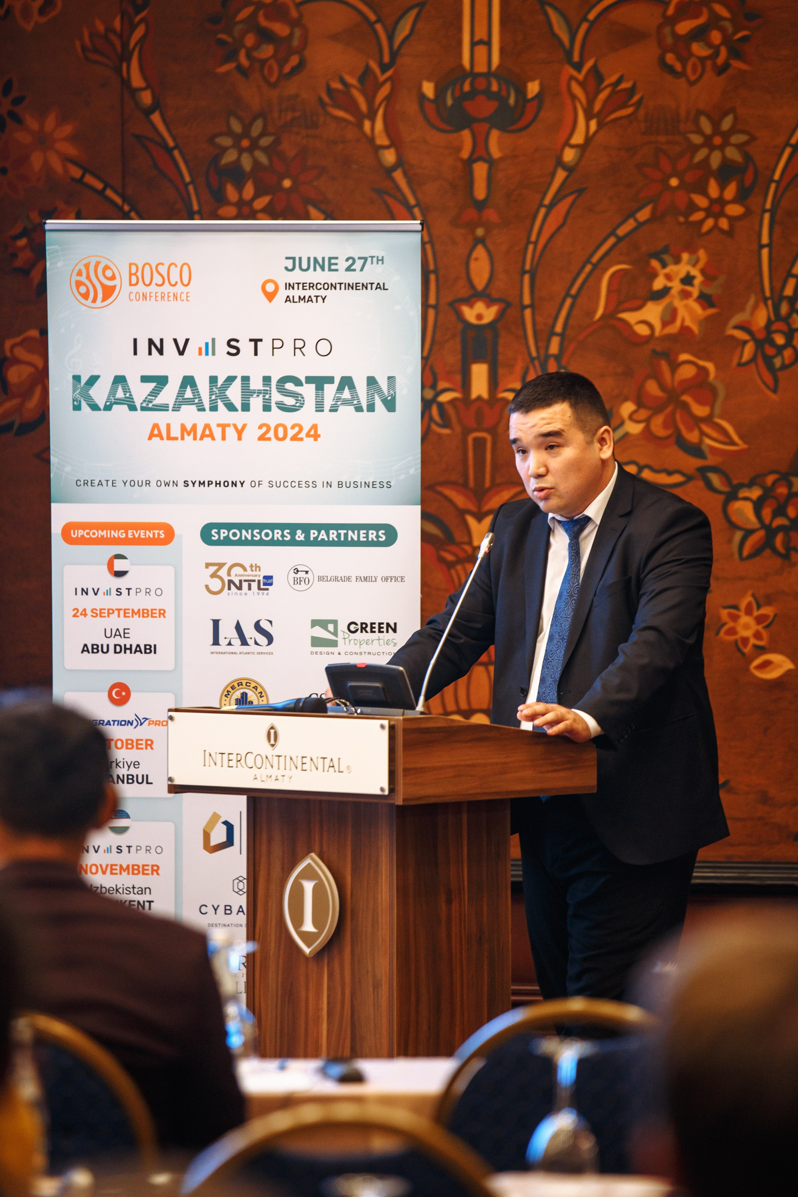 Фоторепортаж Bosco conference. Коммерческий и репортажный фотограф в Алматы — Jora Abramov