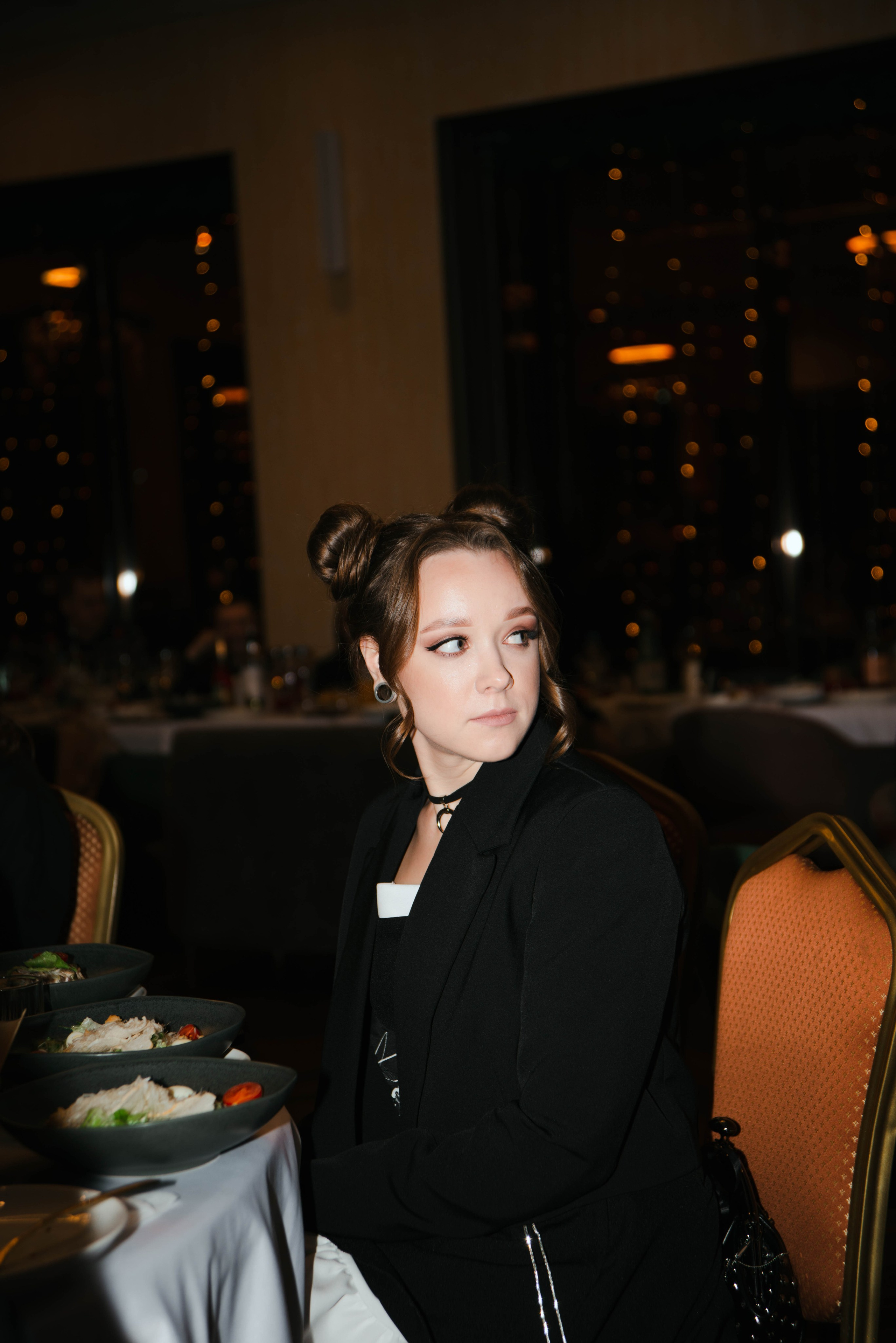 Праздник в стенах клубного пространства «Своя Среда». Ксения Glossa. Портретный и репортажный фотограф в Самаре