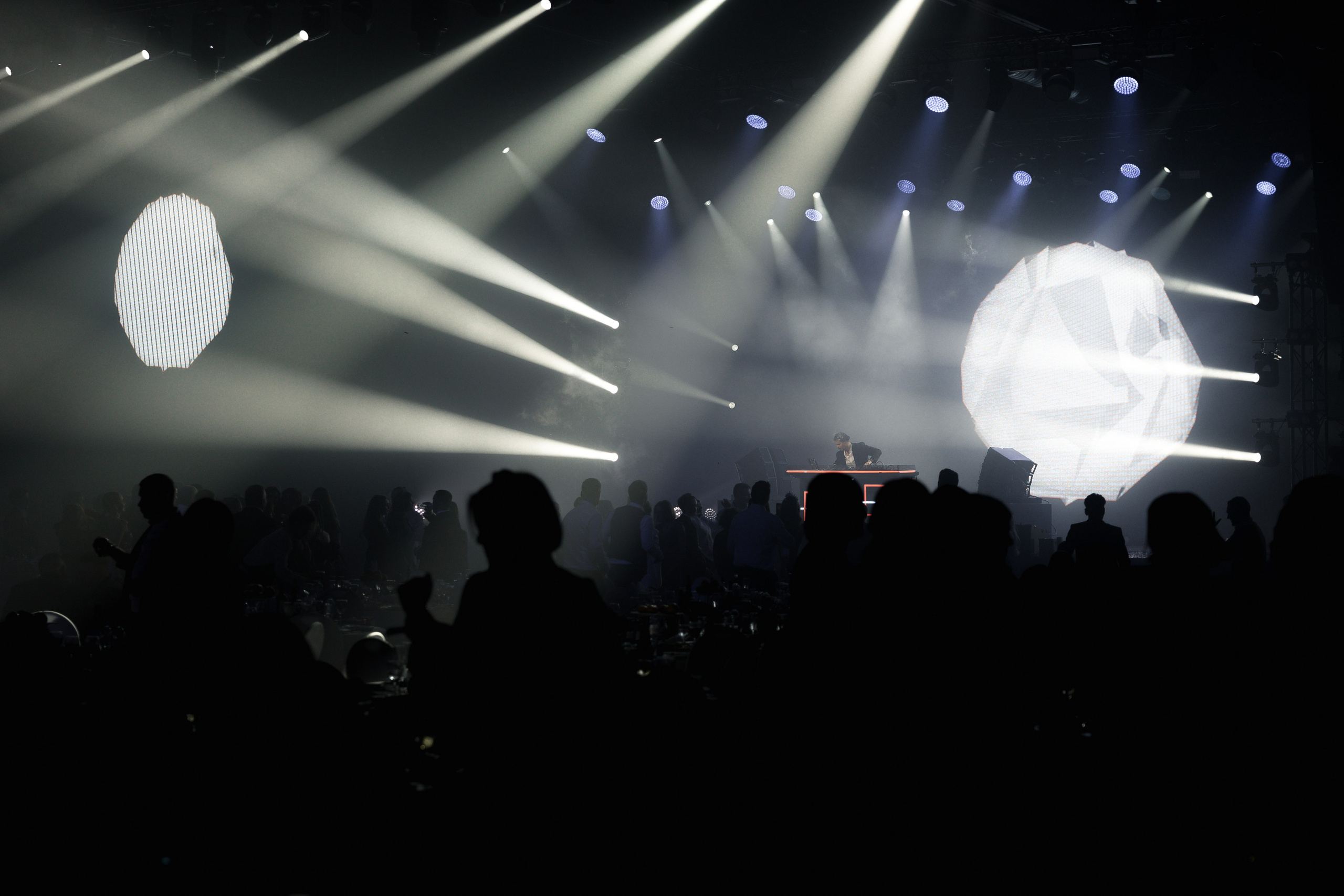 DJ Performans. Фотограф Юлия Назарова