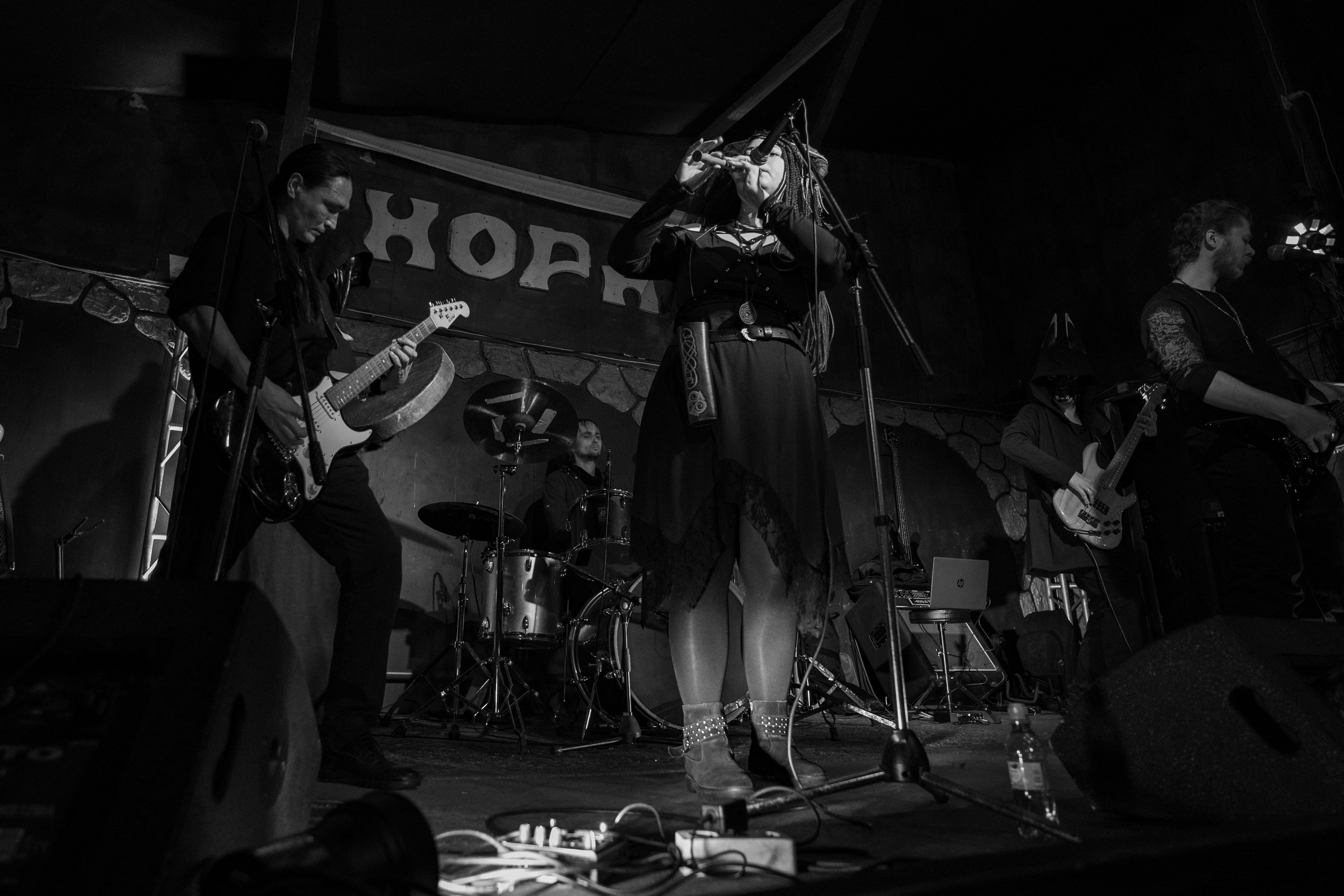 Ночь На Земле|Нора, Псков. Концертный и репортажный фотограф в Санкт-Петербурге Слава Пахомов