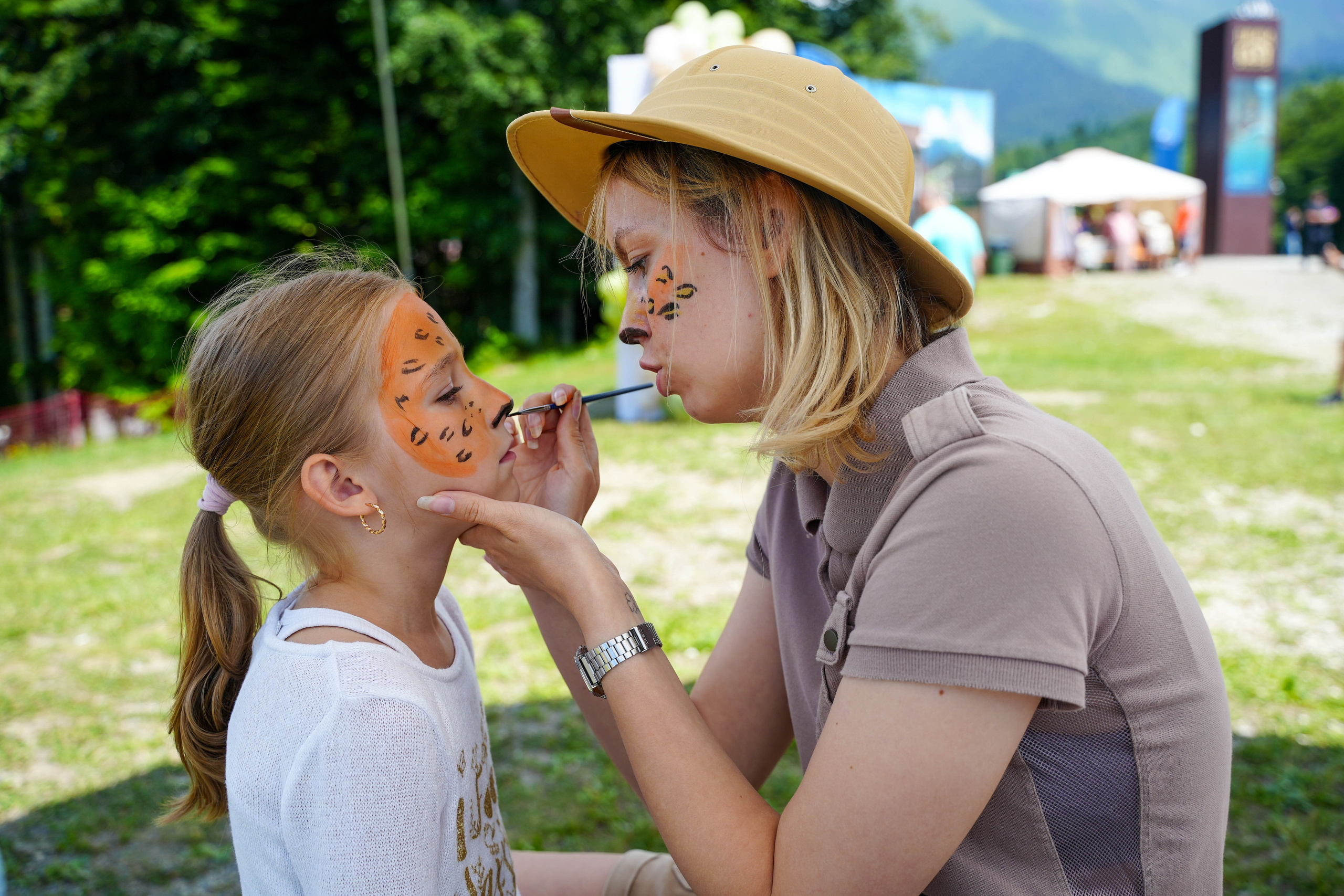 День леопарда на курорте Газпром Поляна. Репортажный фотограф в Красной Поляне и Сочи Павлюченко Екатерина