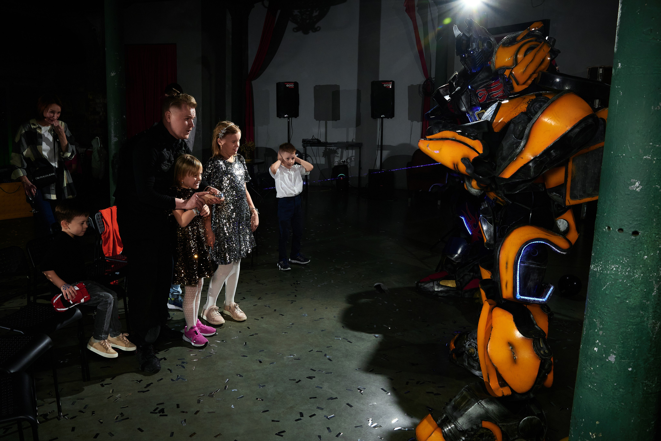 Шоу Трансформеров. Goganaft.ru — Репортажный фотограф в Москве Георгий Коненков