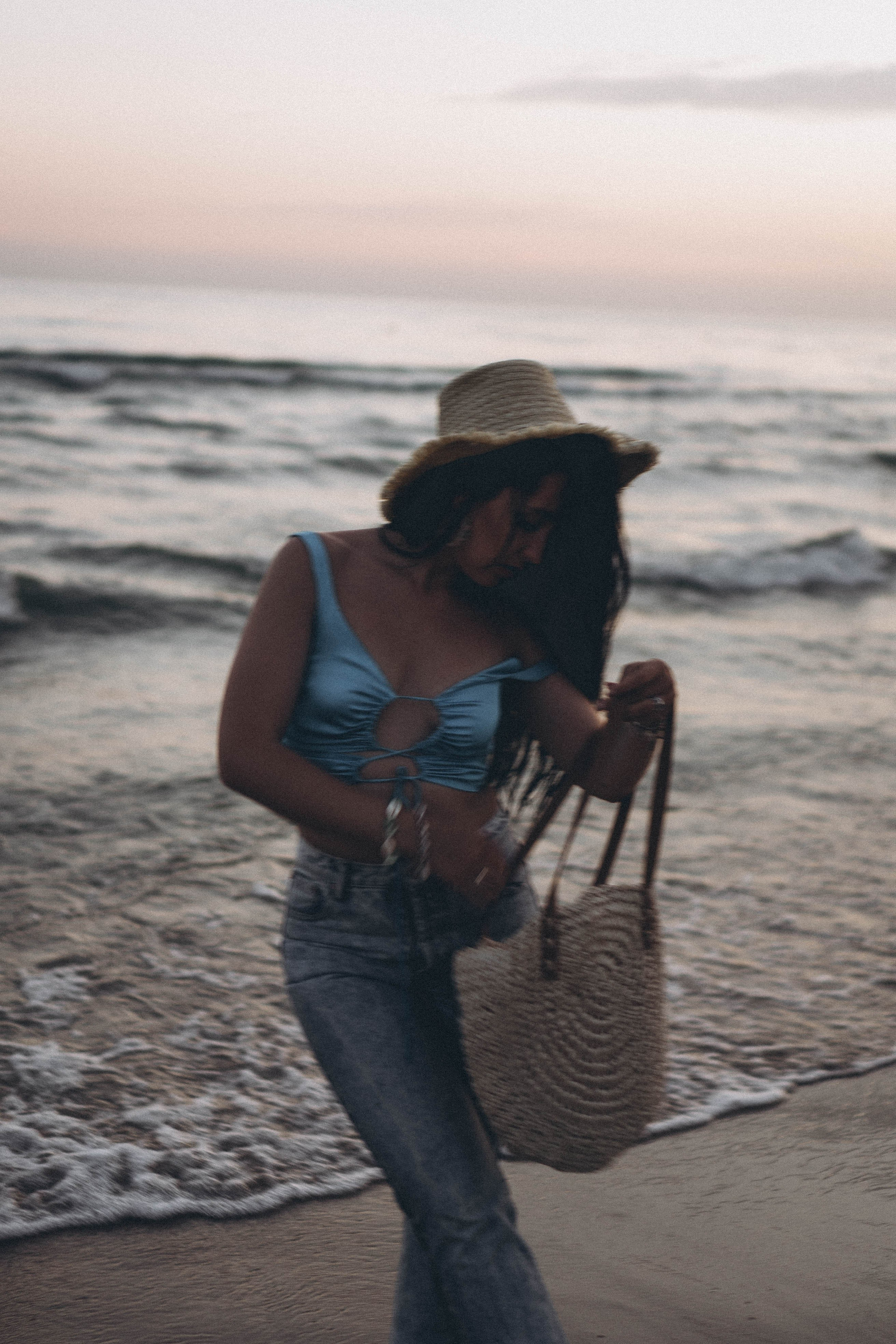 Июльский вечер на берегу черного моря. Профессиональный фотограф, Санкт-Петербург — Виктория Богомолова