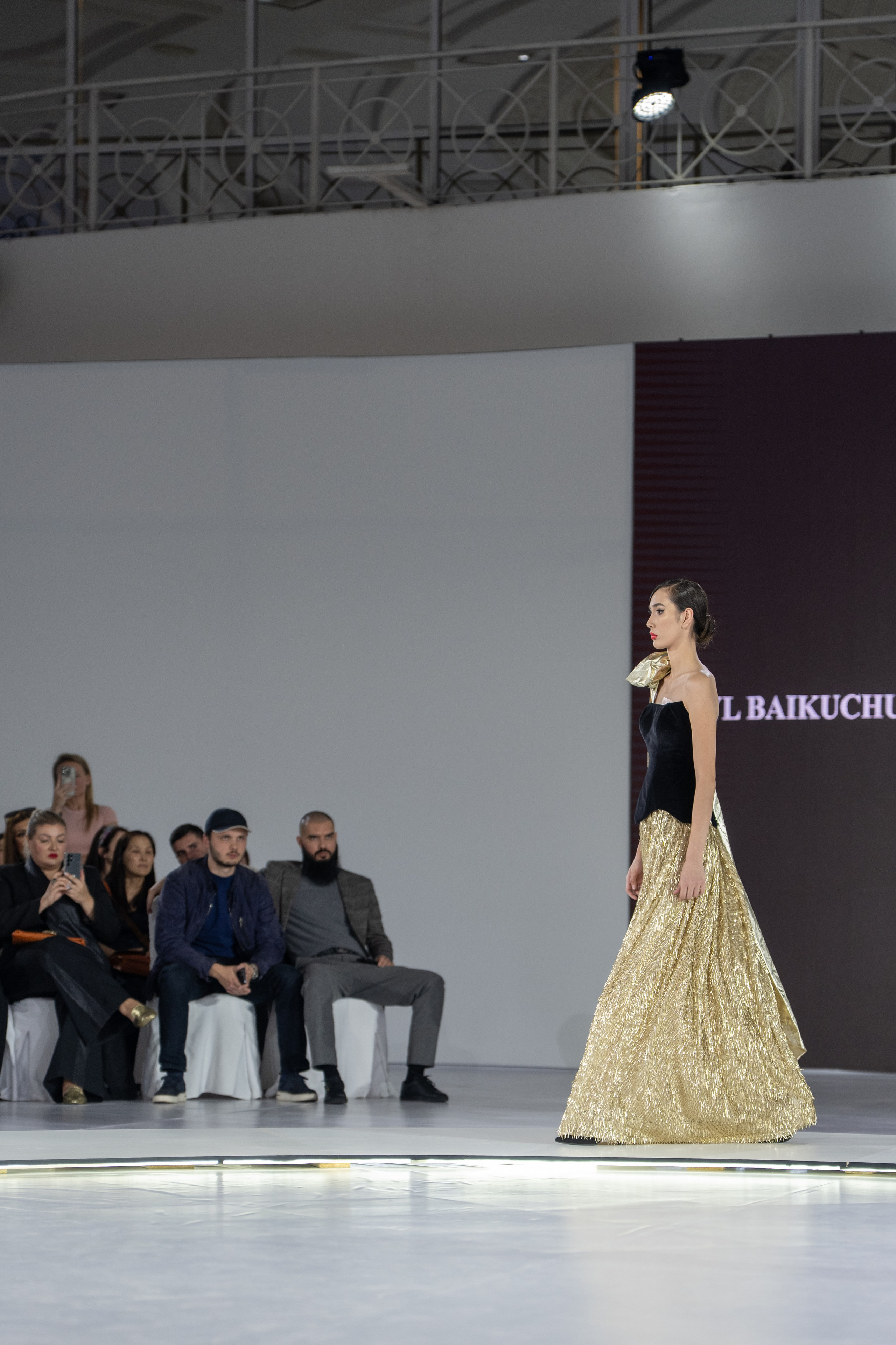 Naiyl Baikuchukov. Сайт Алматинского НЮ АРТ, будуар и фэшн фотографа Дениса Карпенко