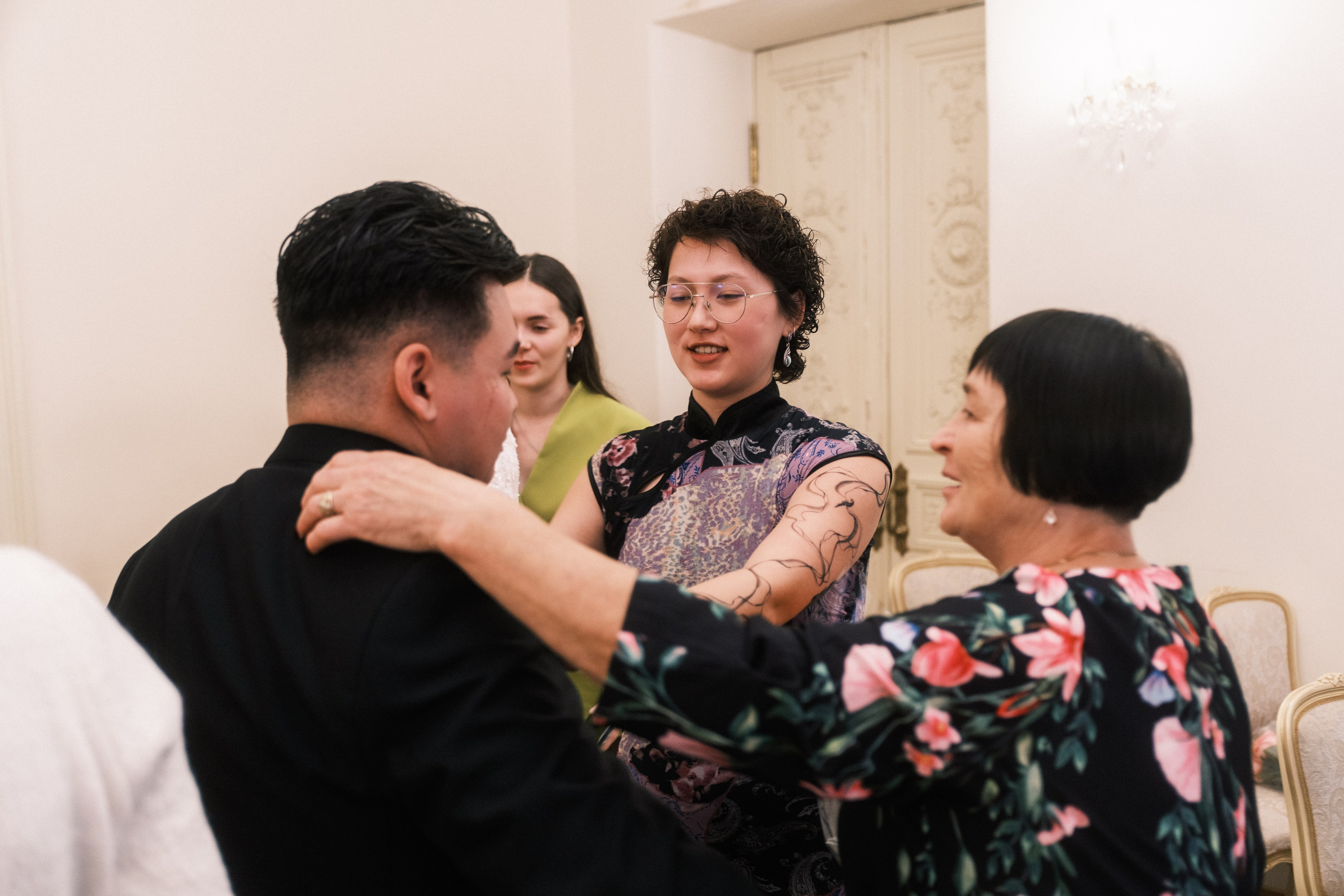 2.09.2026. Свадебный и парный фотограф Иван в Санкт-Петербурге | Профессиональная фотосъёмка