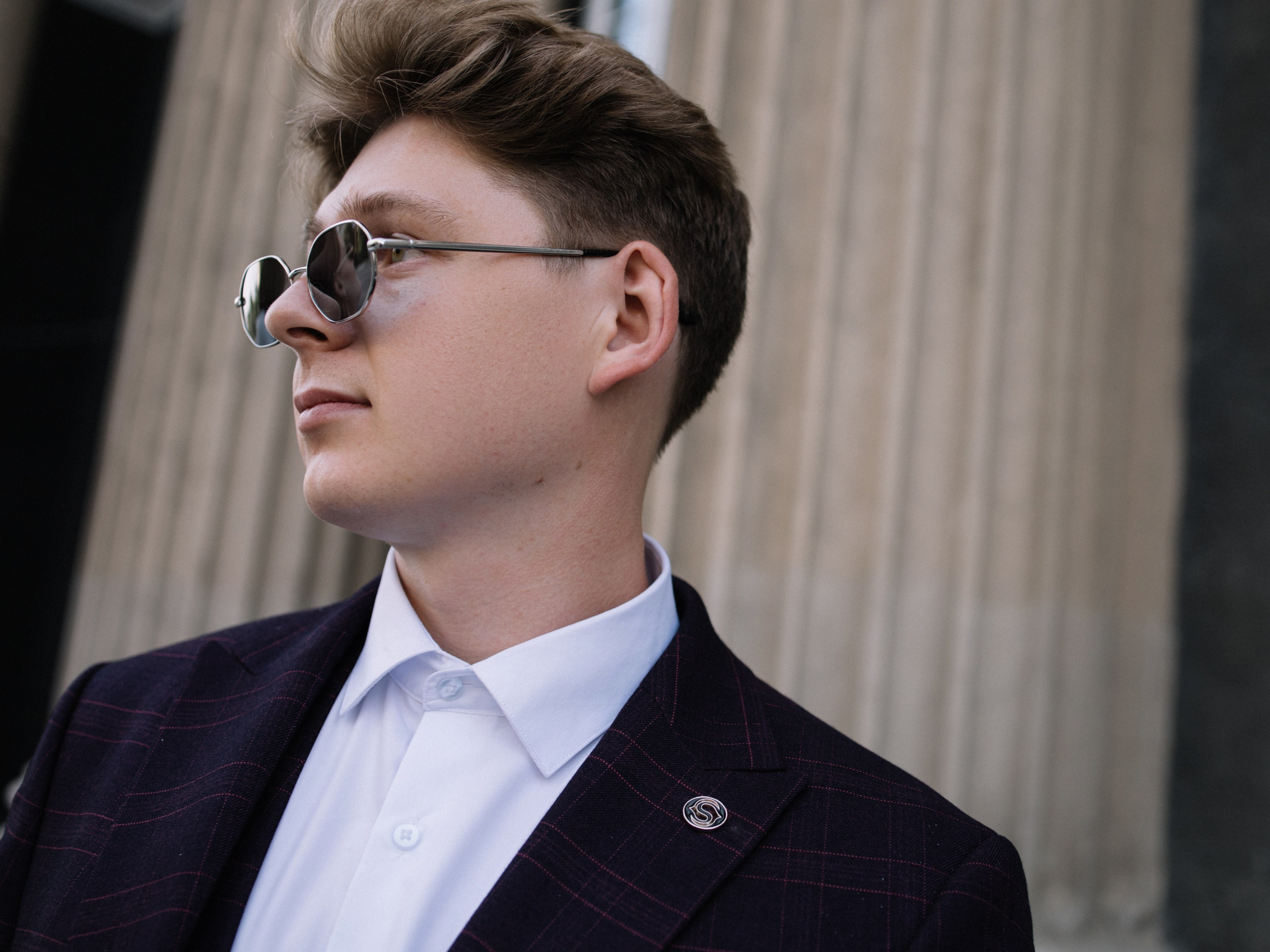 Владислав и Юлия Вечерняя прогулка по городу. Свадебный Фотограф в Иркутске Екатерина Елисеева