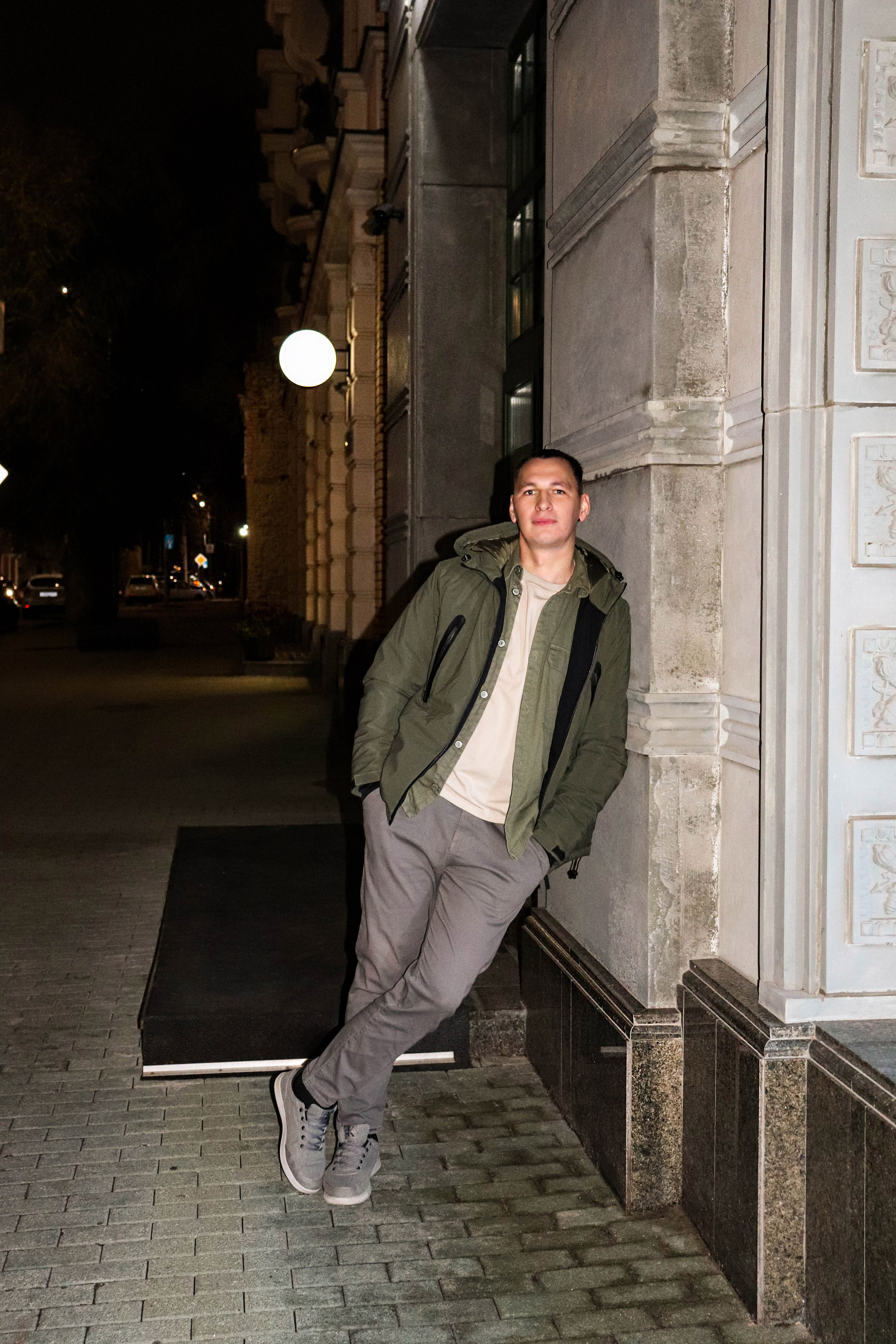 индивидуальная мужская фотосессия вечерняя съёмка фотограф саратов елизавета Белова  топ фотографов саратов семейнаясъёмка съёмка в студии съёмка на улице