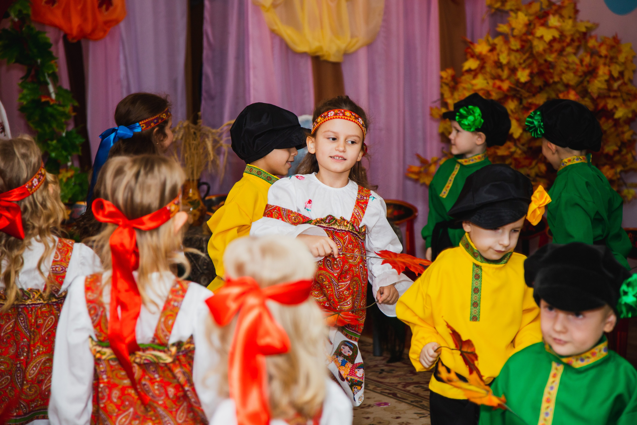 Осенний утренник. Aleksandra-zapjdobnikova.wfolio.pro