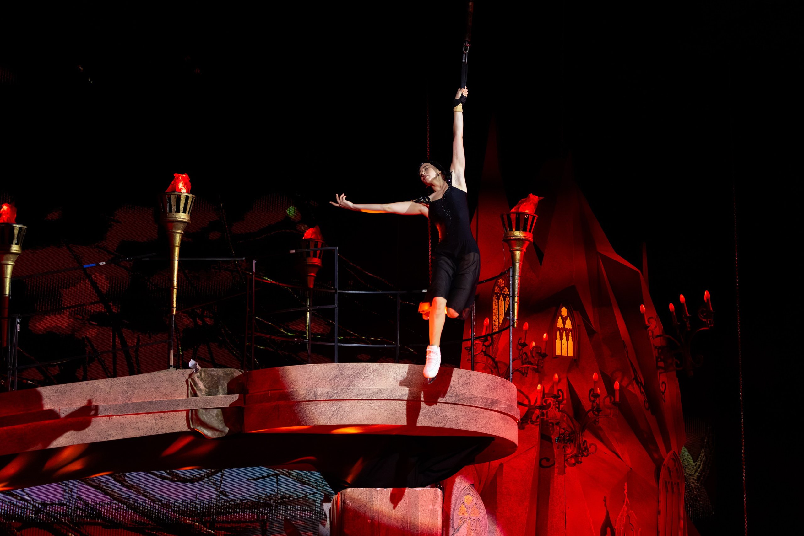 ЛЕБЕДИНОЕ ОЗЕРО