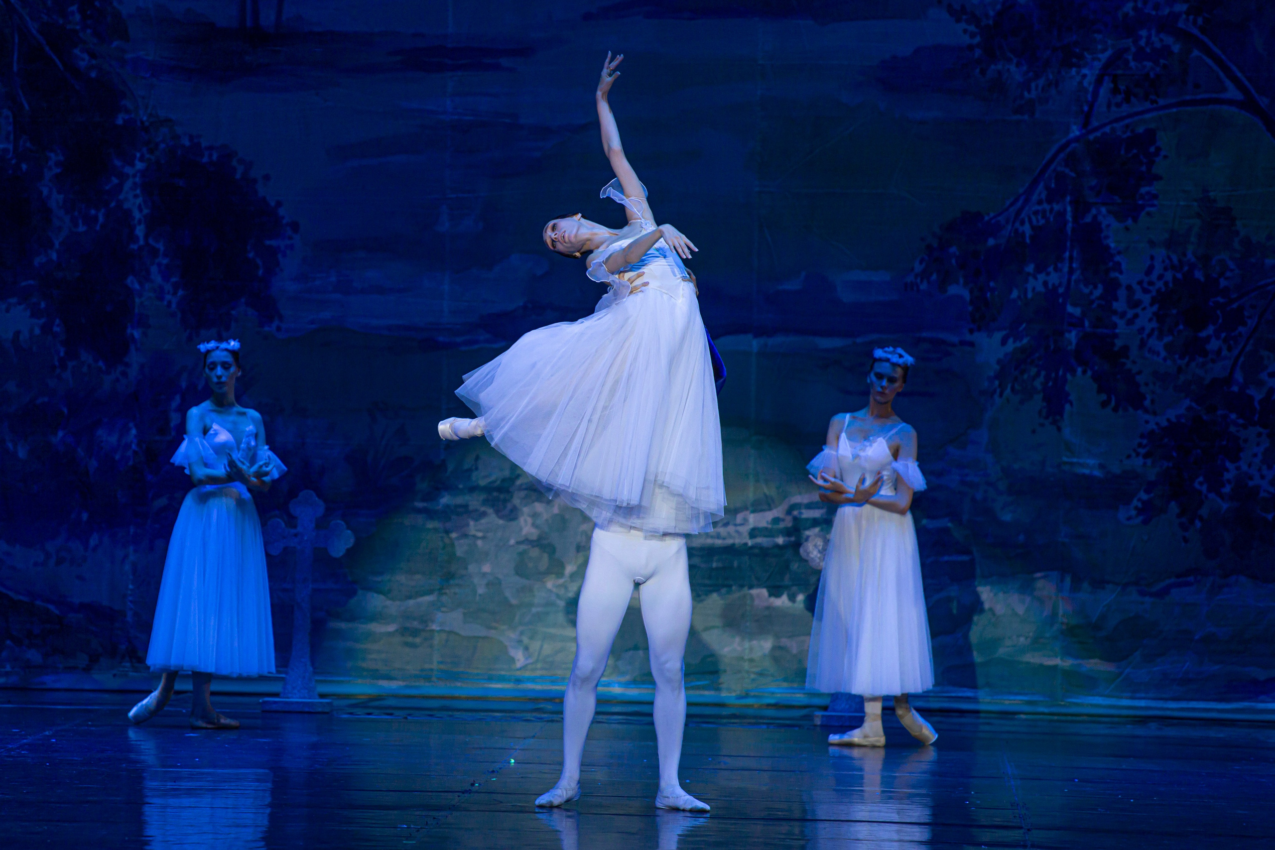 Жизель балет Марийского театра оперы и балета на сцене Зимнего театра. Фотограф в Сочи Юрий Шептаев