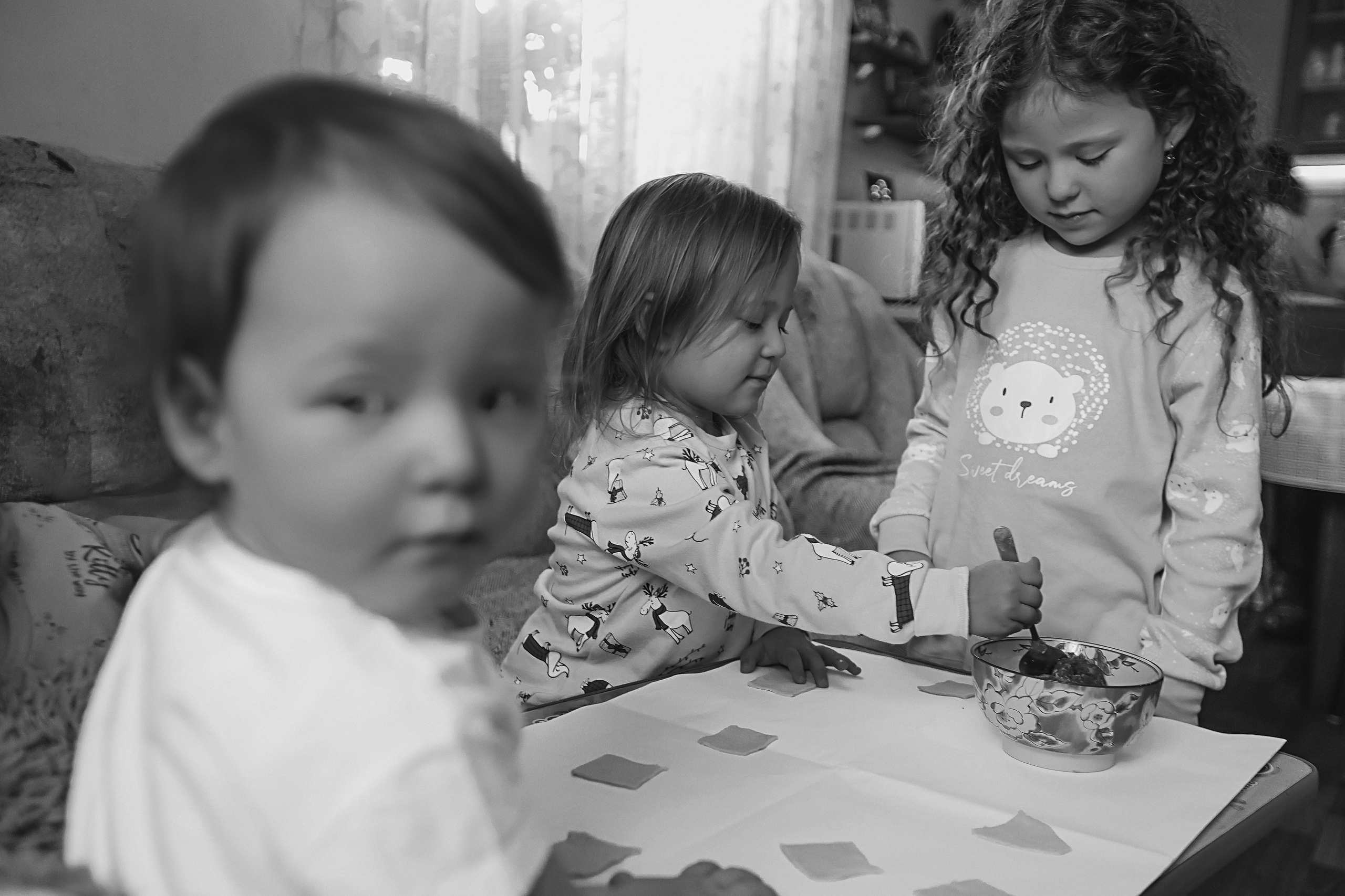 Большая семья репортаж. Семейный фотограф Тюмень, фотограф на роды Салмина Мария