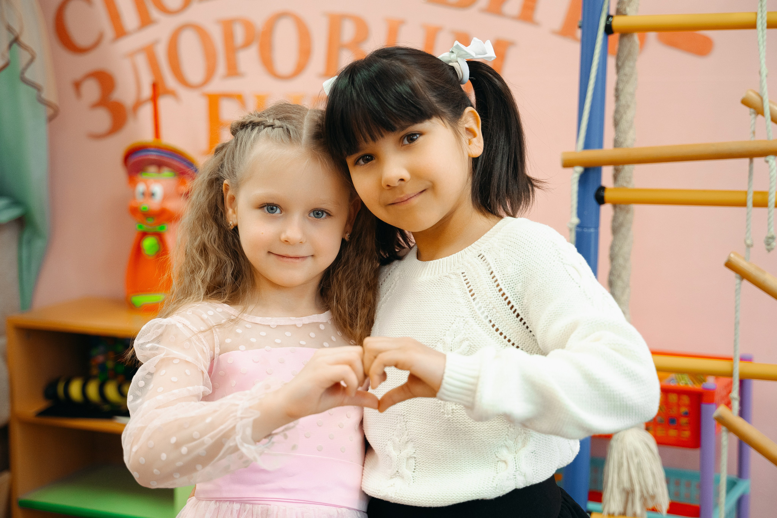 ВЫПУСКНИКИ ДЕТСКОГО САДА. МАРГАРИТА КУДРЯШОВА СВАДЕБНЫЙ И СЕМЕЙНЫЙ ФОТОГРАФ ТВЕРЬ МОСКВА