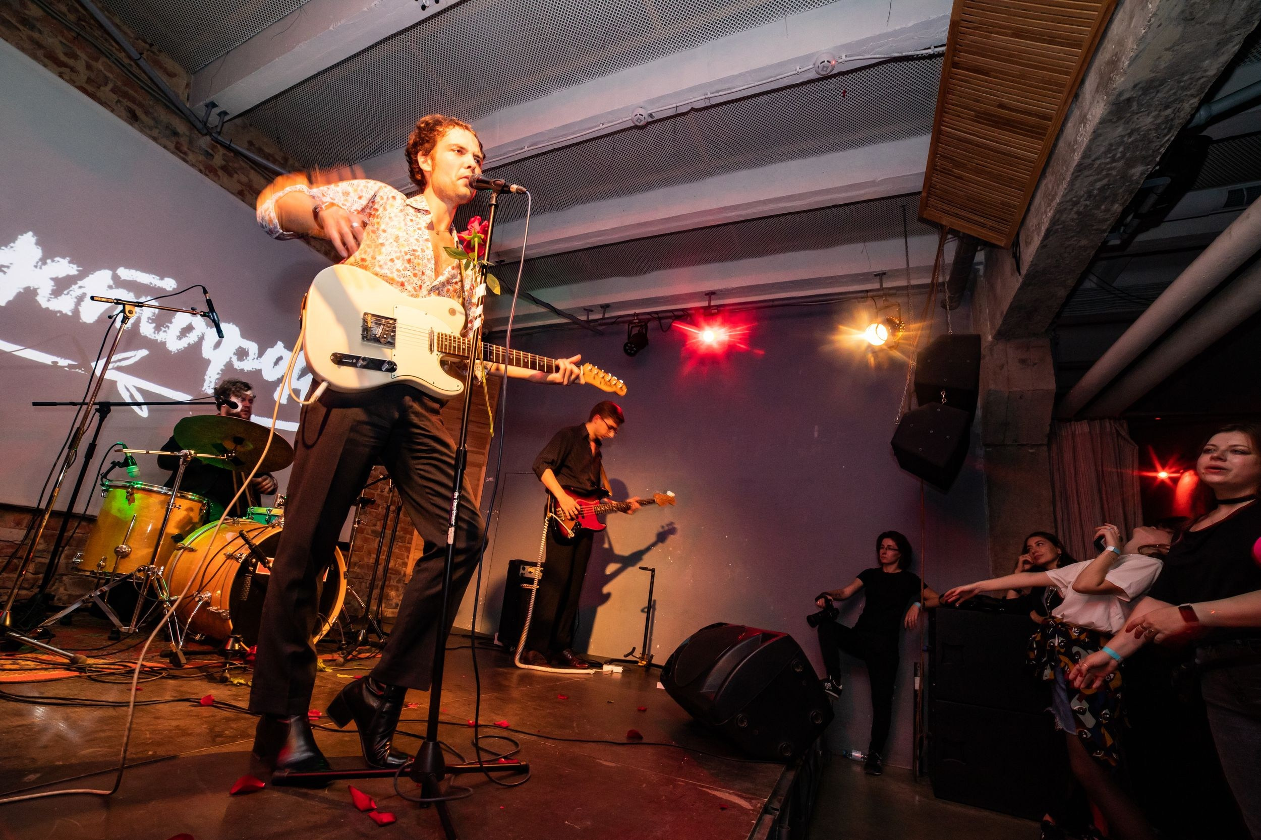 Диктофон. Репортажный фотограф Алексей Пирязев