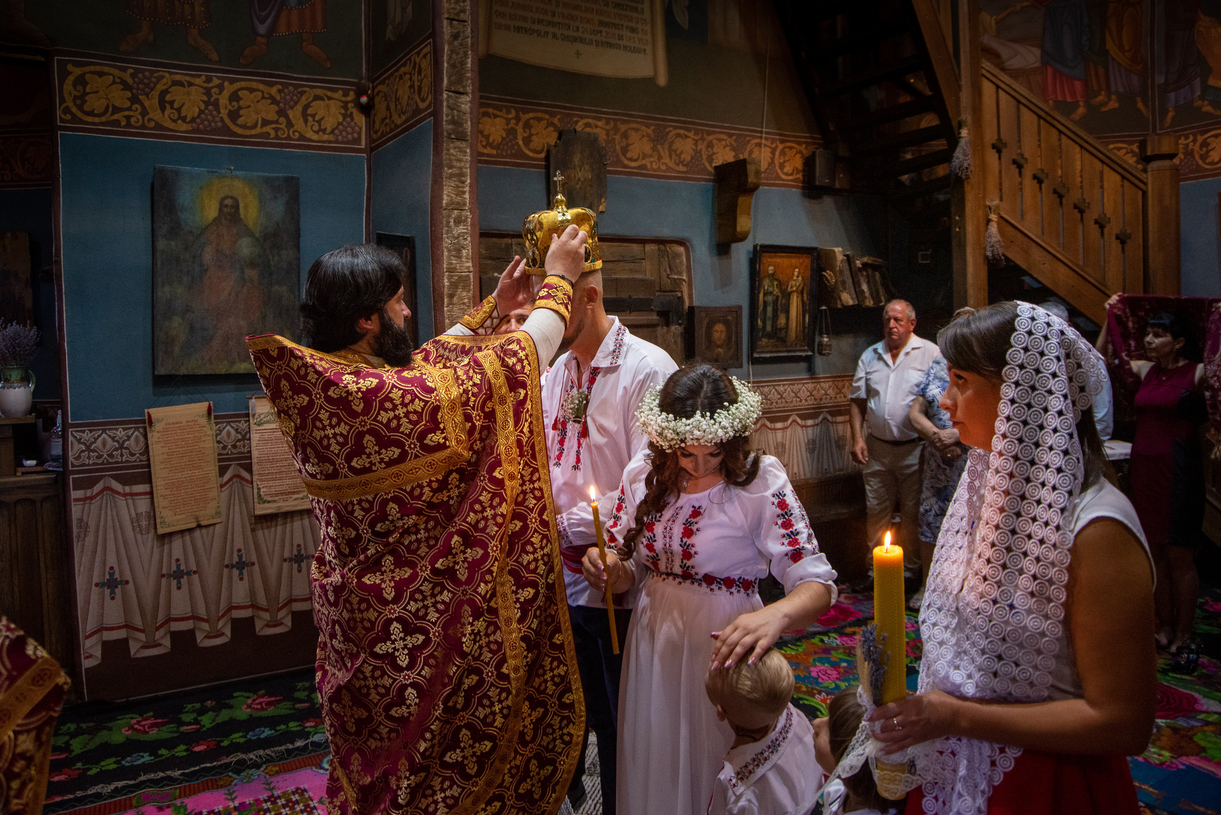 Венчание Ивана и Виктории в Старой Церкви. Профессиональный фотограф Нестеров Александр в Кишиневе и Бухаресте