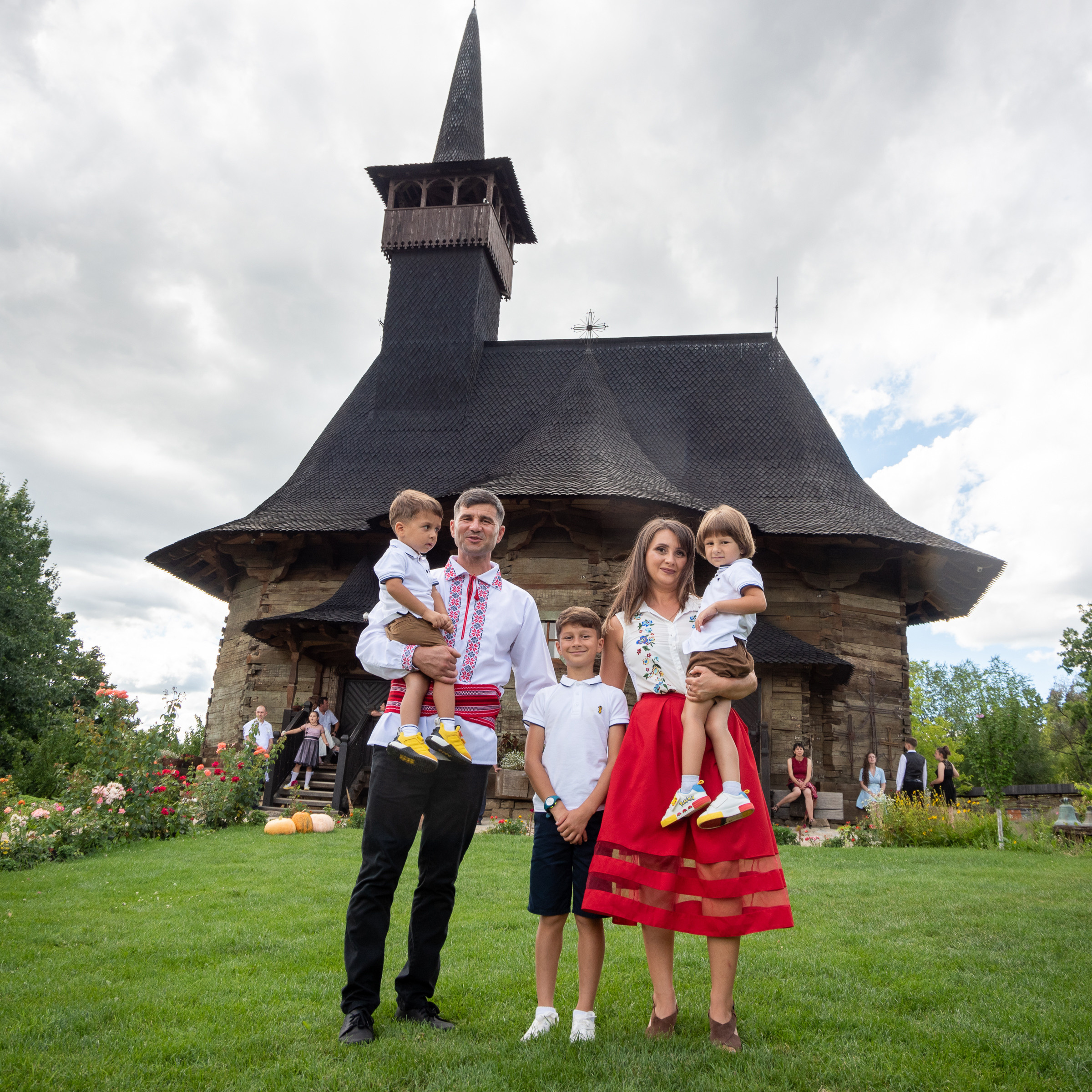 Венчание Ивана и Виктории в Старой Церкви. Профессиональный фотограф Нестеров Александр в Кишиневе и Бухаресте