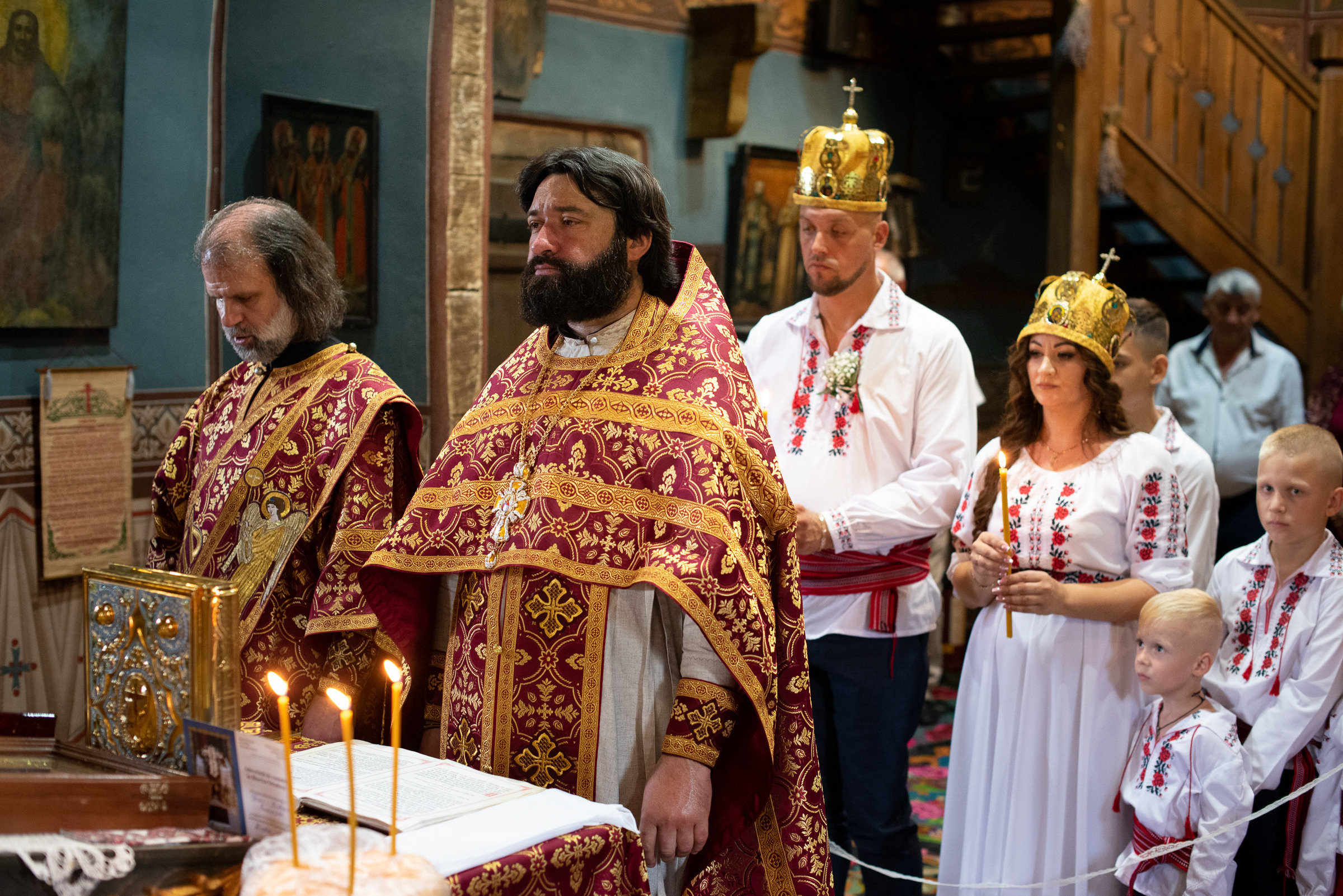 Венчание Ивана и Виктории в Старой Церкви. Профессиональный фотограф Нестеров Александр в Кишиневе и Бухаресте