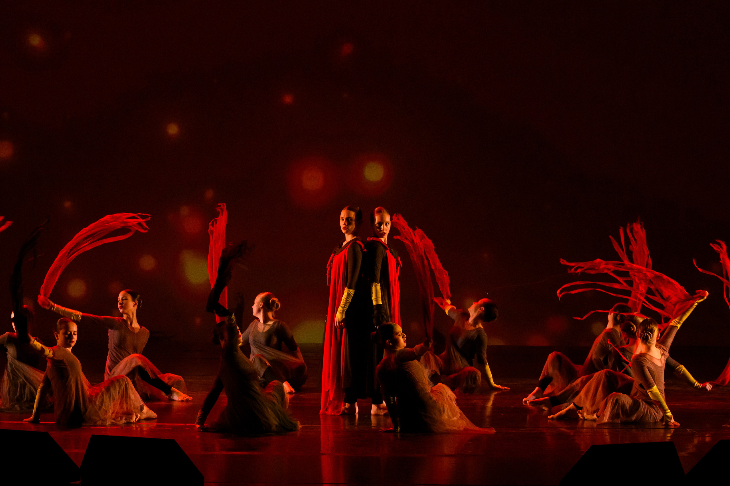 23 апреля, часть 1, БКЗ Октябрьский, г. Санкт-Петербург. Золотое яблочко