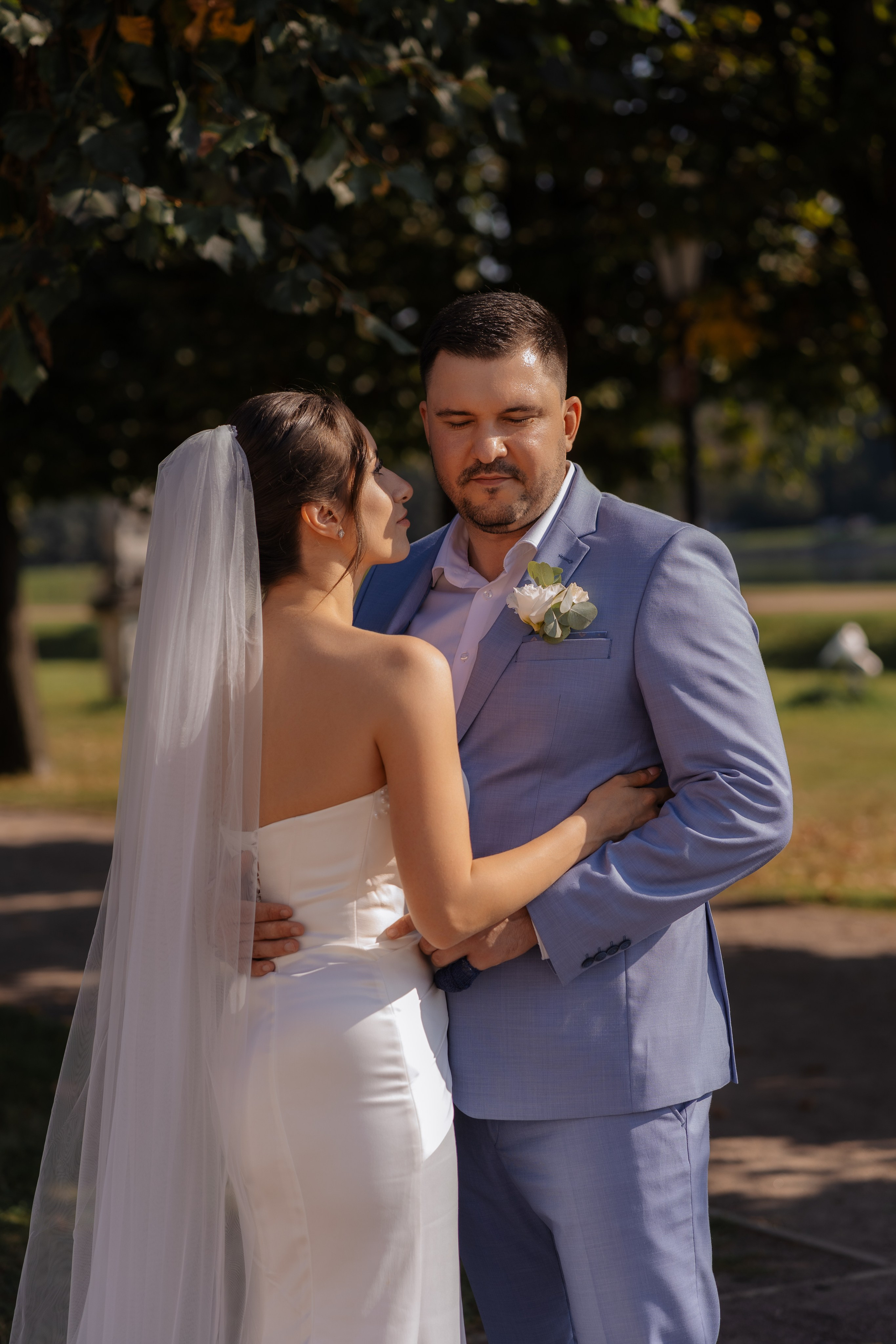 Свадебная фотосессия в Москве, парк Кусково. Свадебный фотограф в Москве Анна Полушина