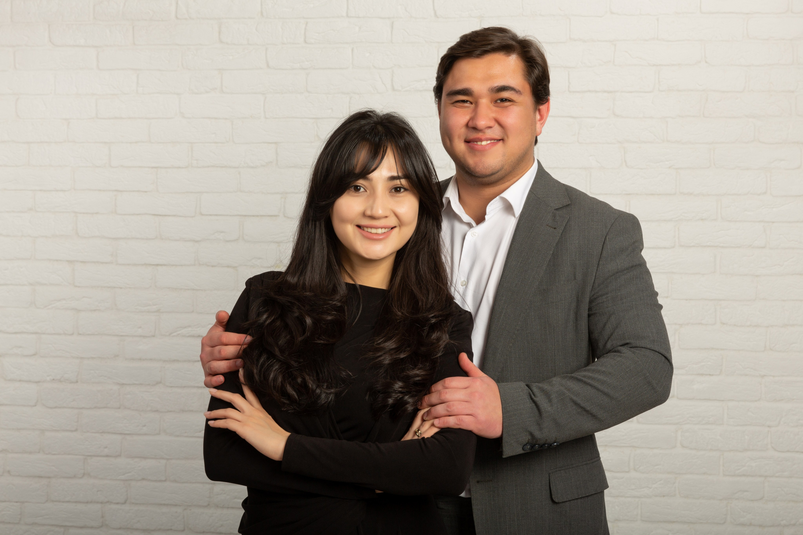 Фотосессия для большой семьи Алматы. Фотостудия Алматы. Семейная и детская фотостудия Family studio.Фотограф Алматы