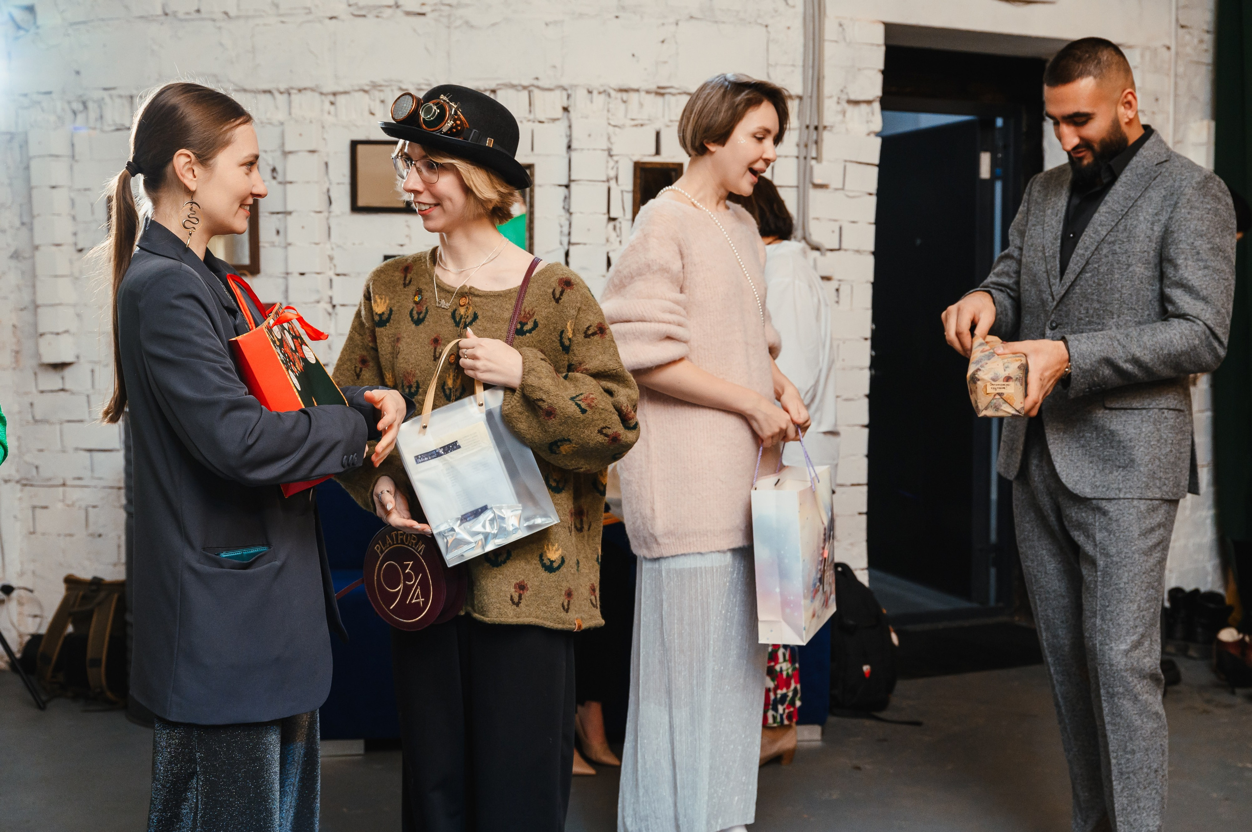 Новый год в клубе «Читалка». Свадебный и просто хороший фотограф в Челябинске