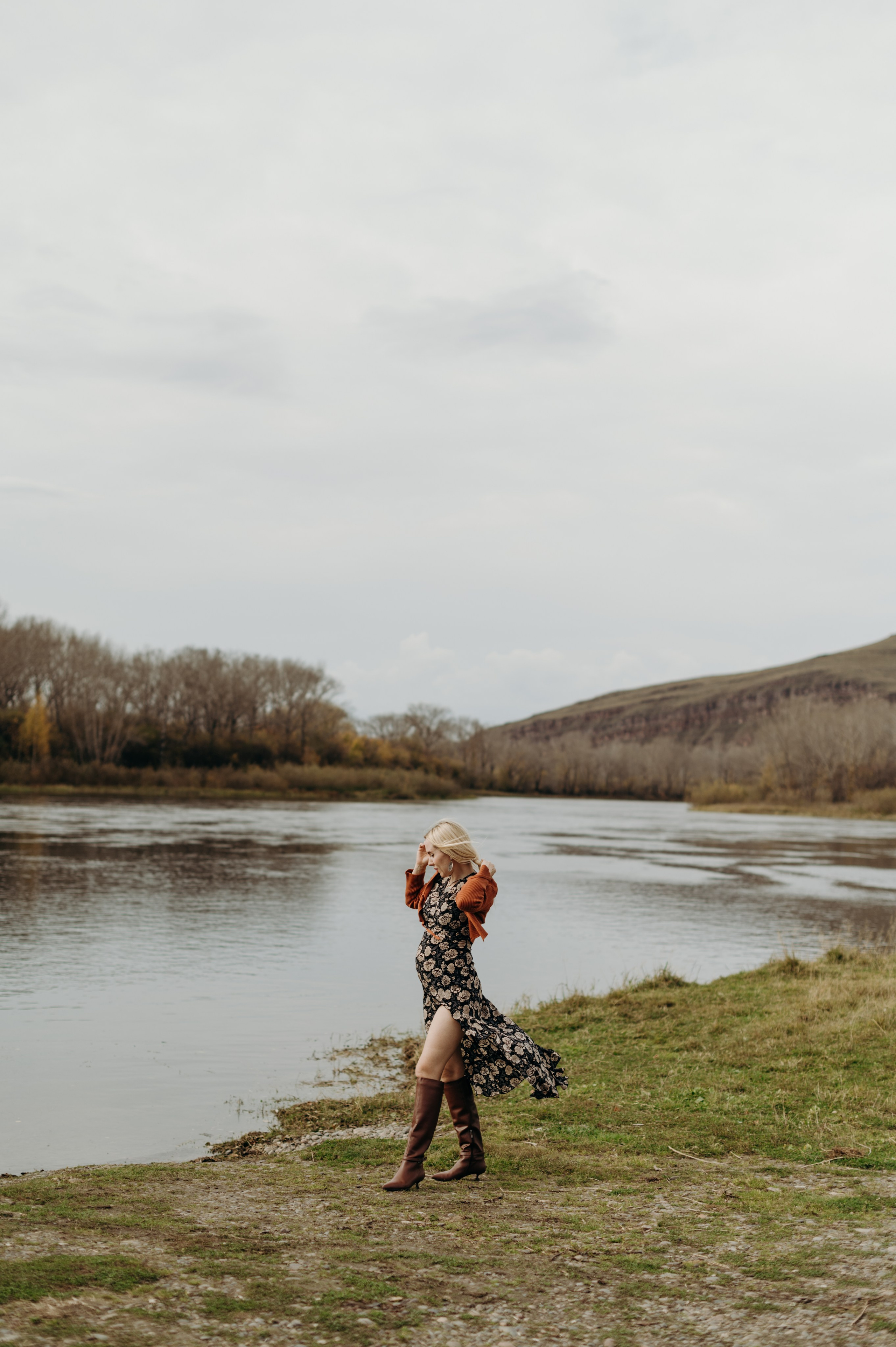 Осенняя прогулка на берегу. Фотограф в Абакане и Минусинске